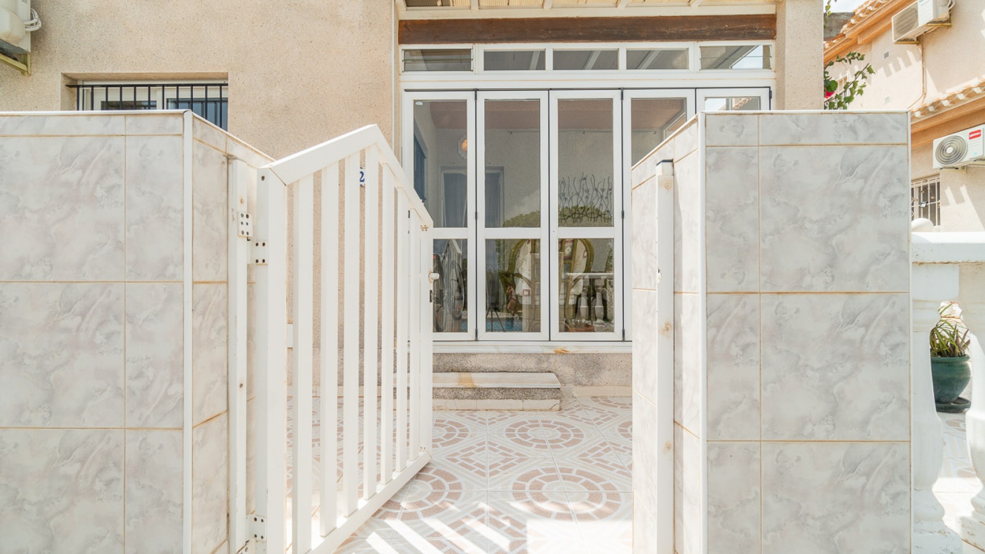 Wiederverkauf - Villa - Playa Flamenca - El Cid