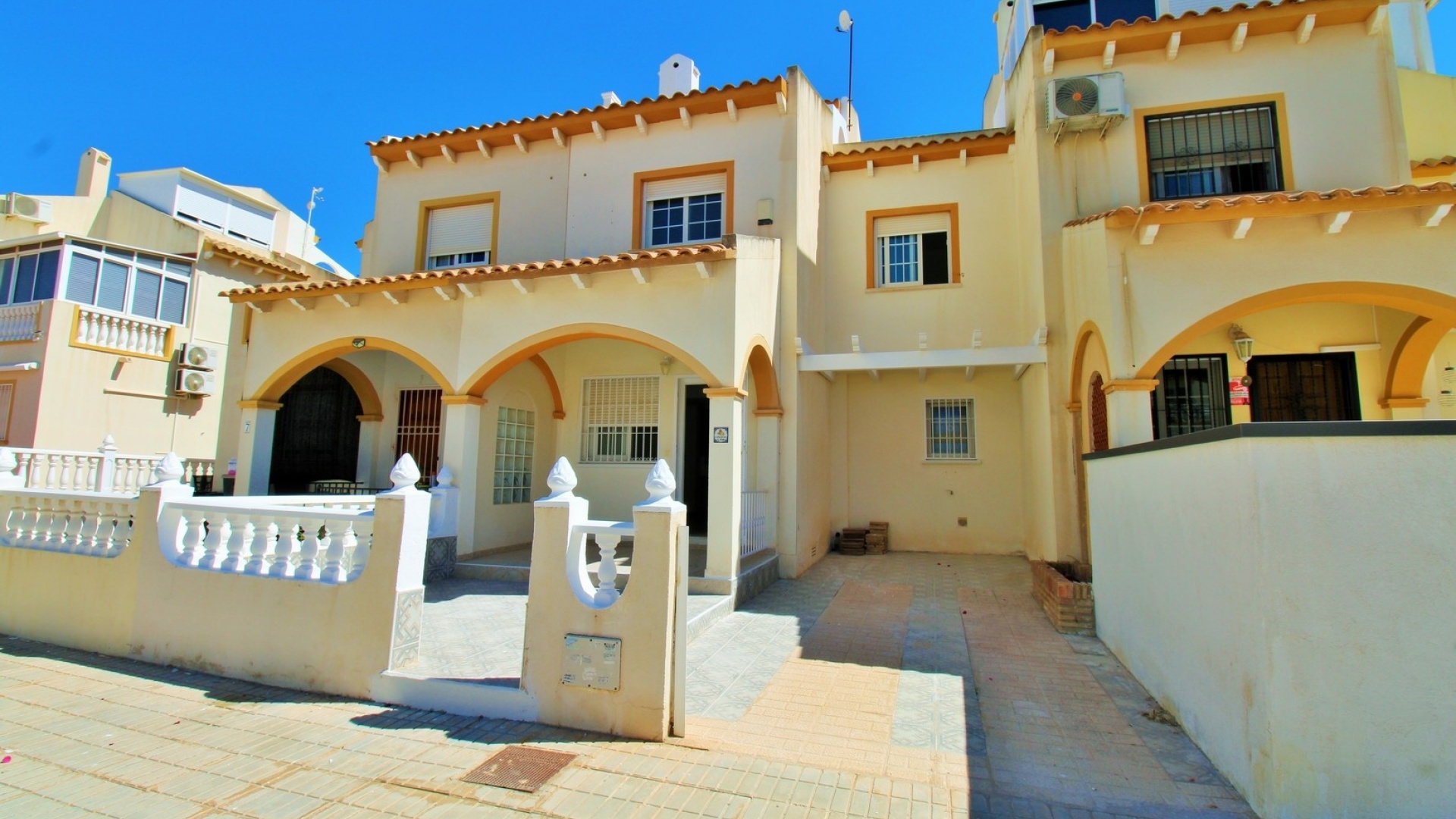 Wiederverkauf - Villa - Playa Flamenca - perla del mar