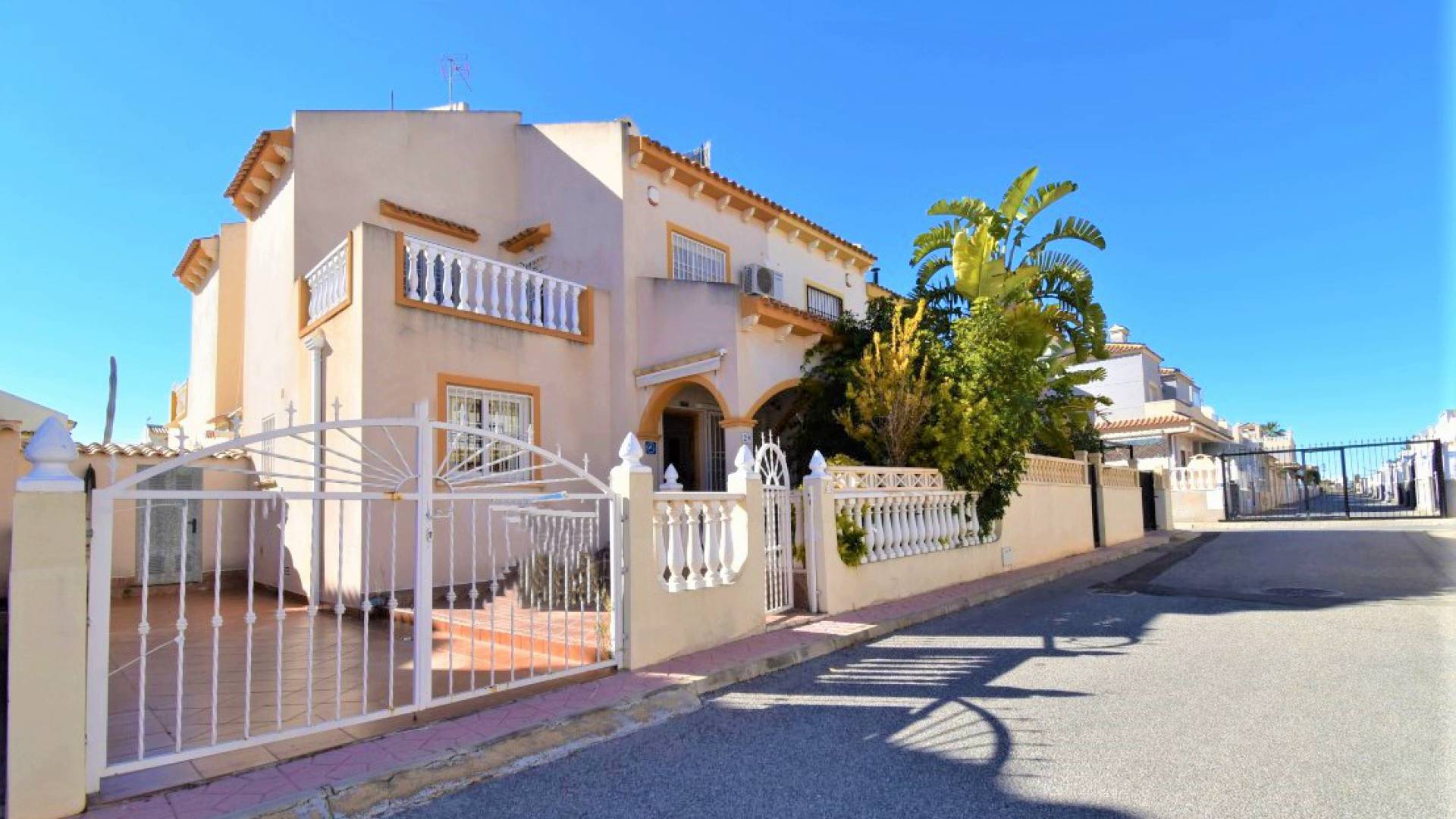 Wiederverkauf - Villa - Playa Flamenca - perla del mar
