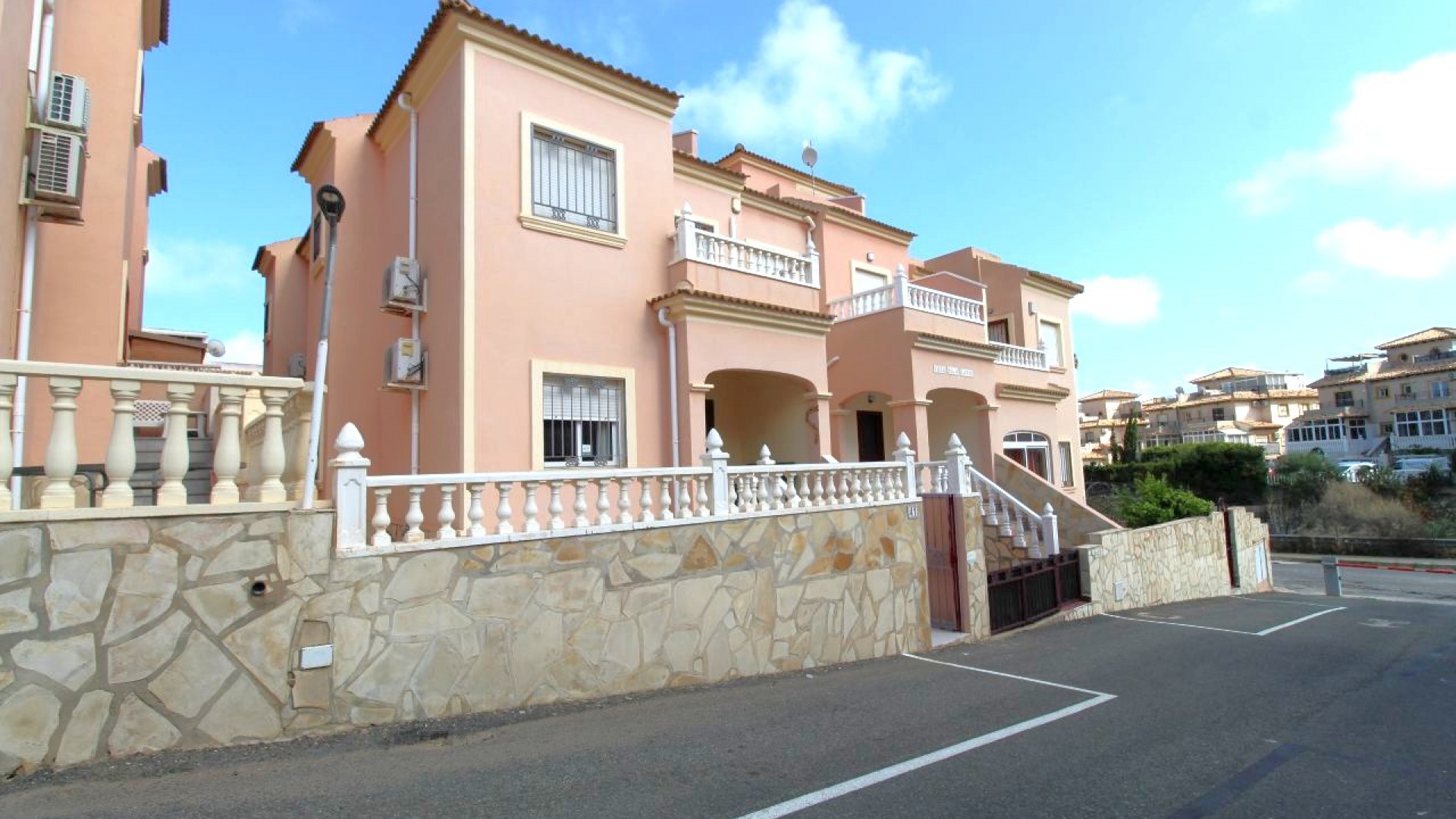 Wiederverkauf - Villa - Playa Flamenca - pueblo caballero