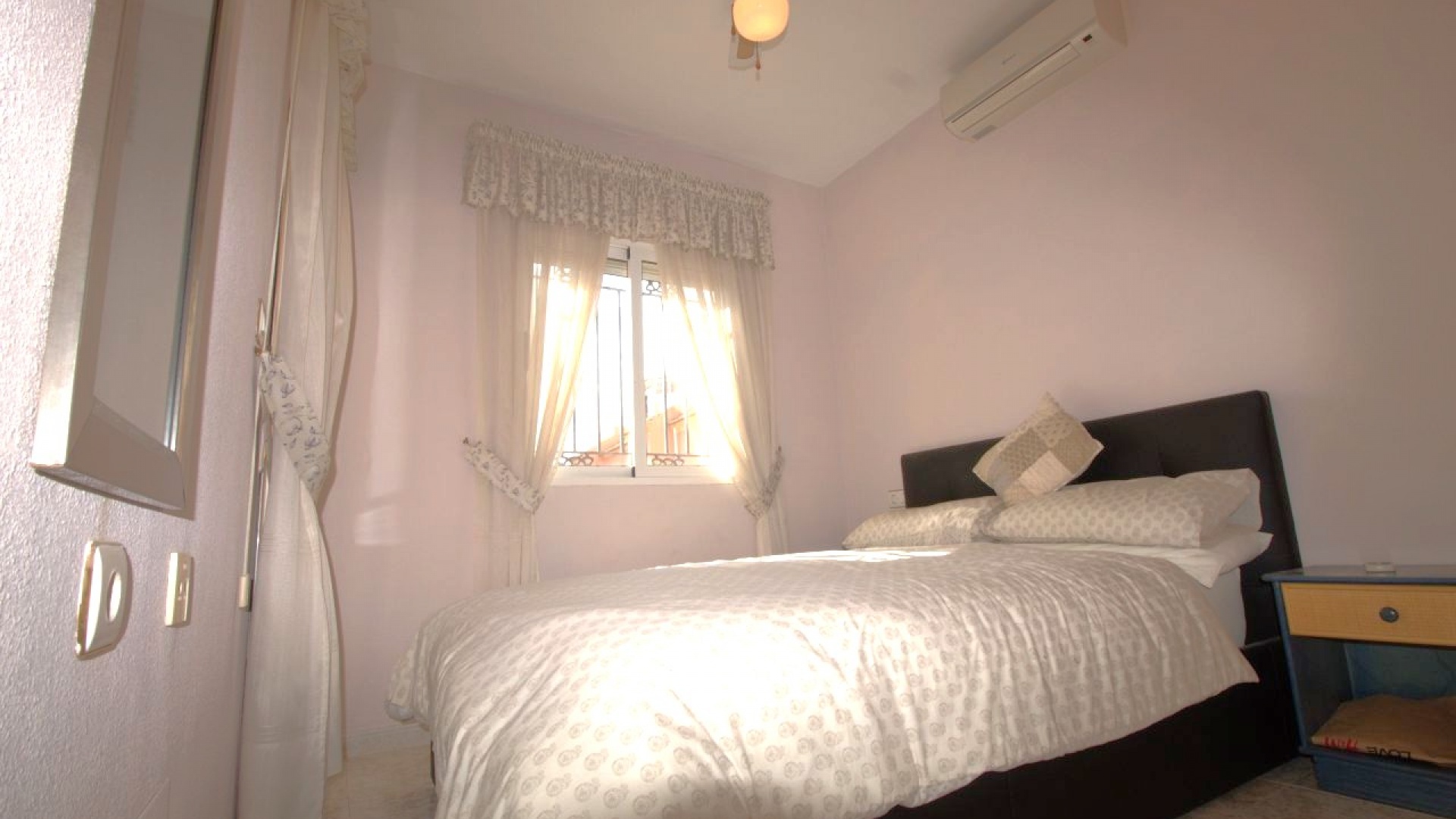 Wiederverkauf - Villa - Playa Flamenca - pueblo caballero