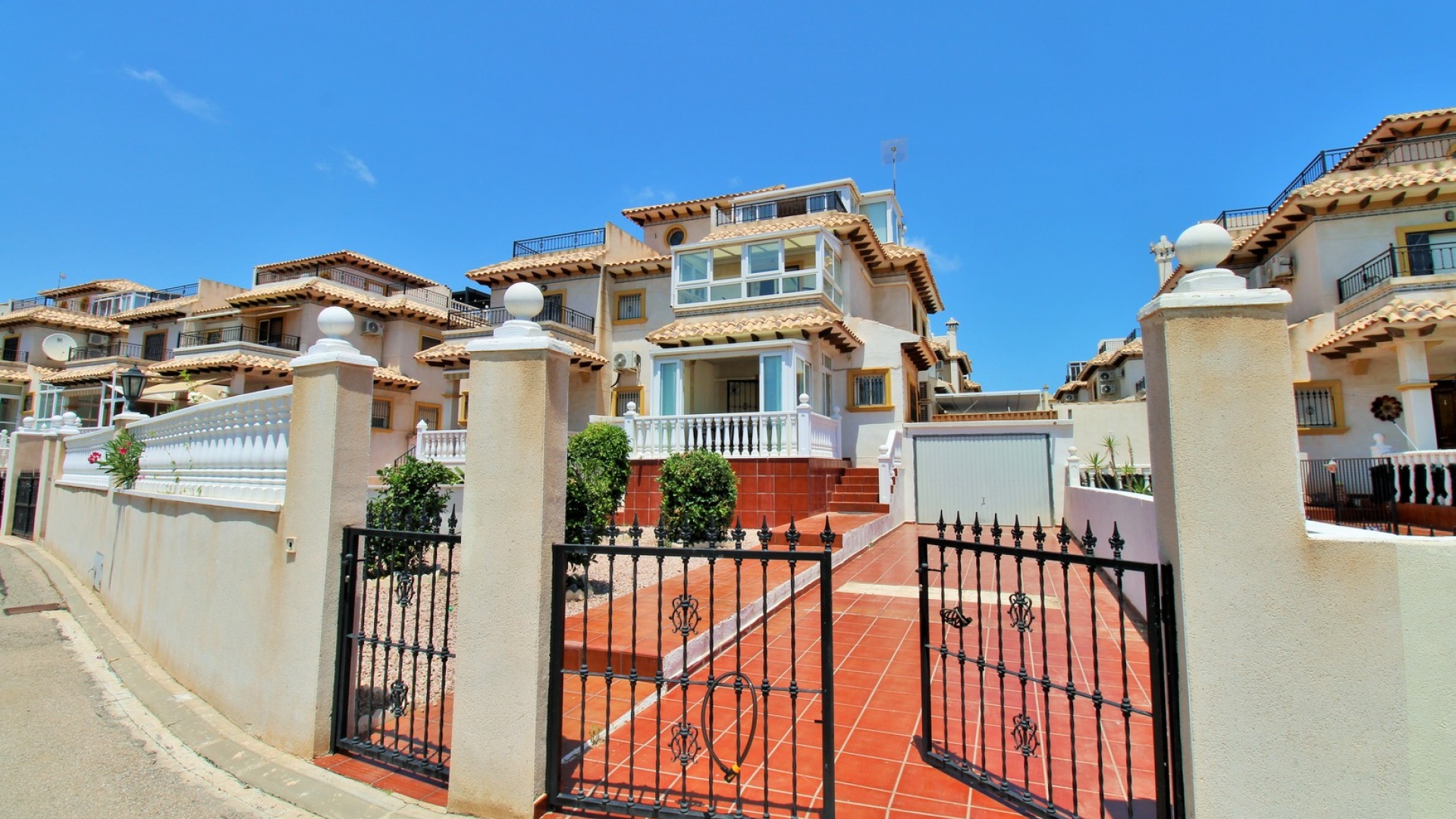 Wiederverkauf - Villa - Playa Flamenca - san jose