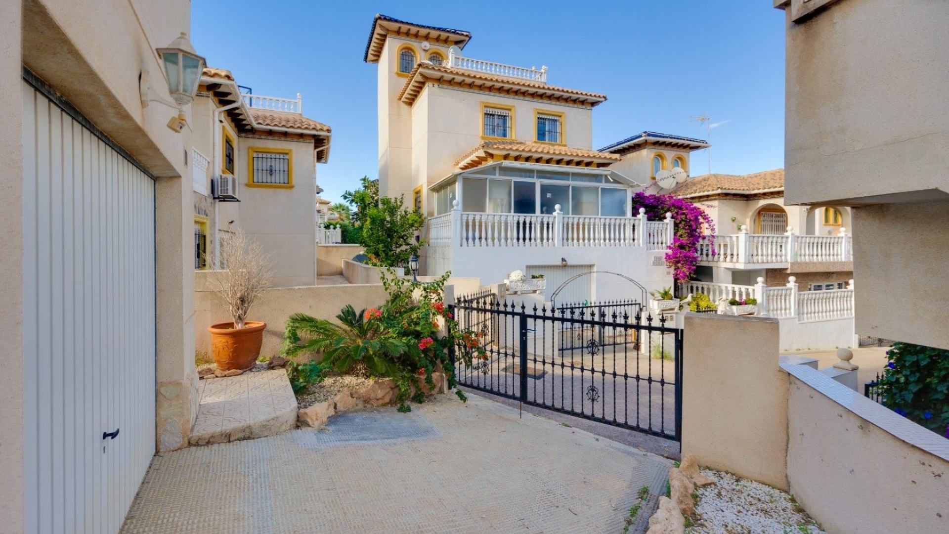 Wiederverkauf - Villa - Playa Flamenca - san jose