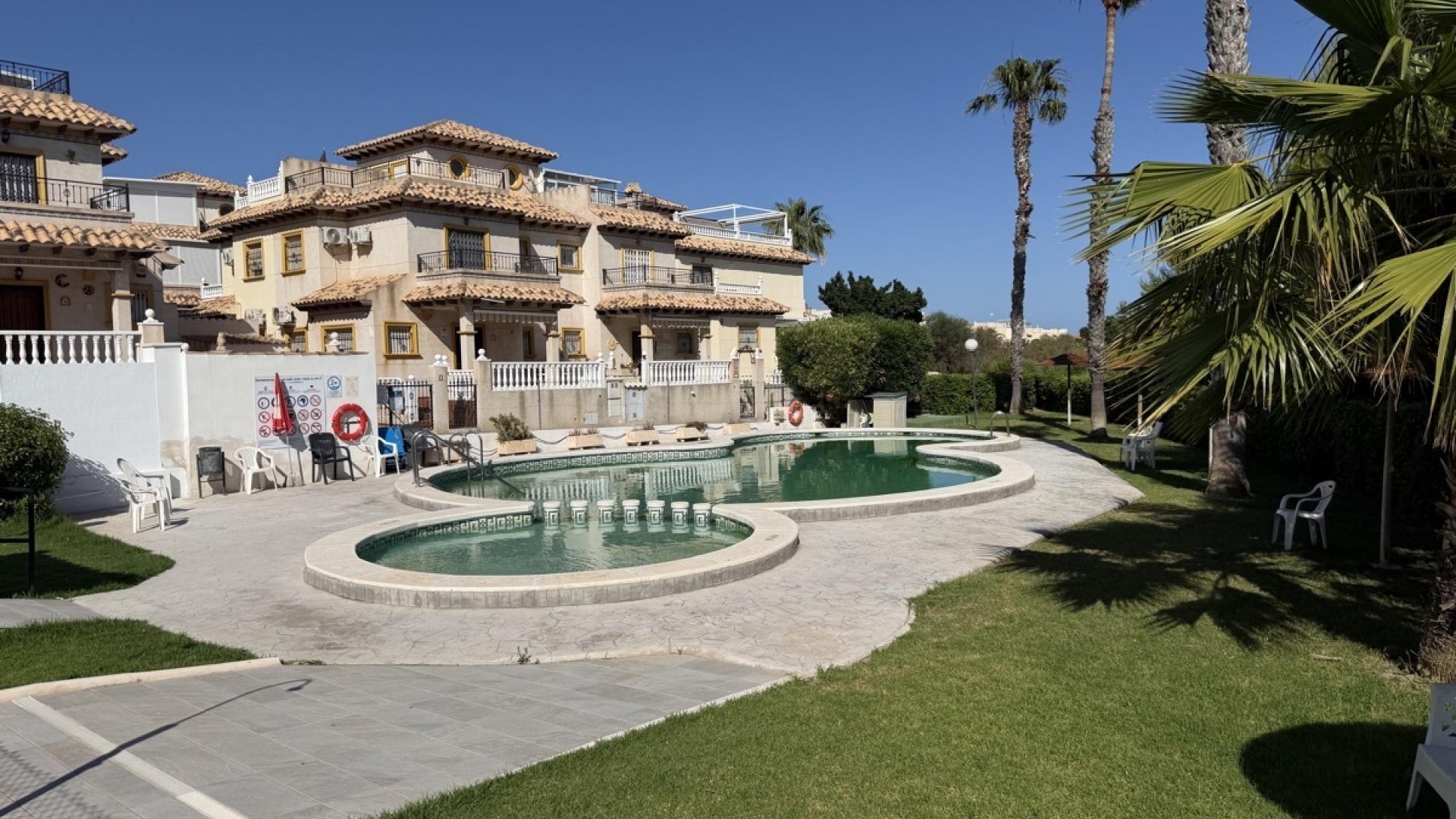 Wiederverkauf - Villa - Playa Flamenca - san jose