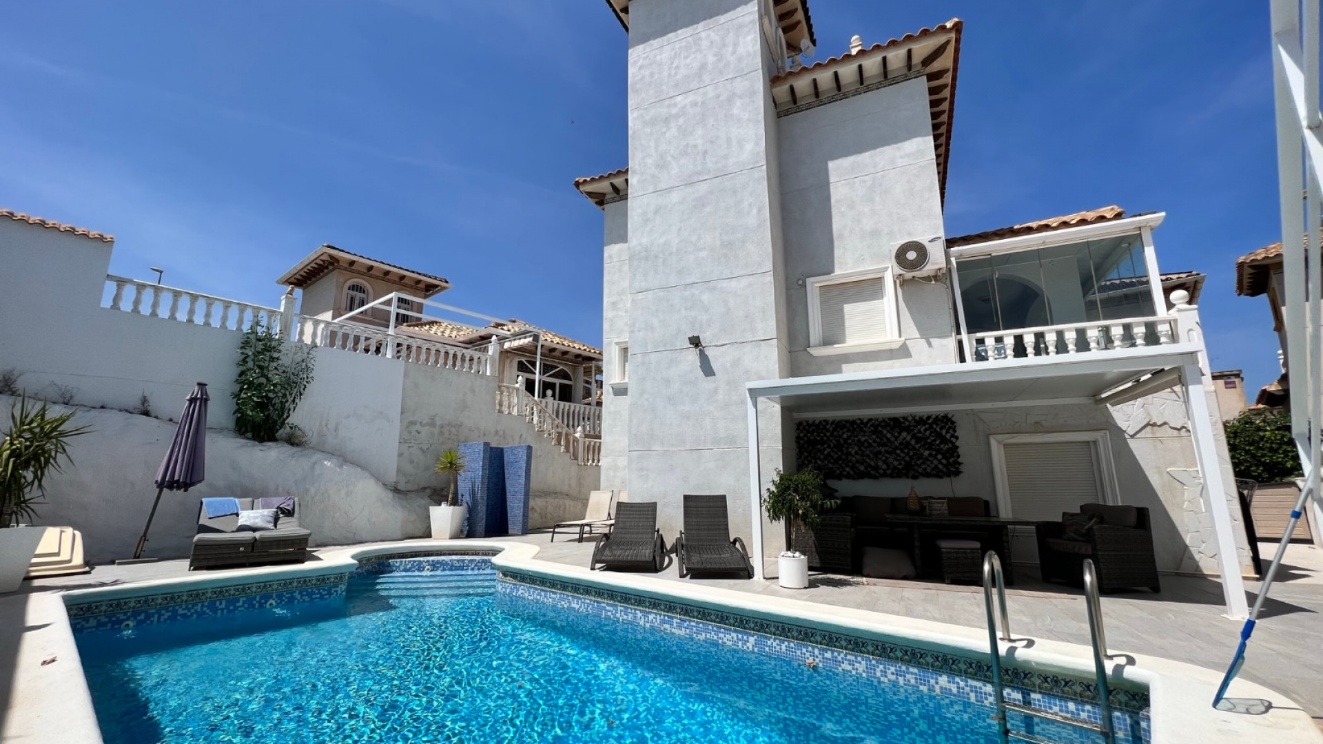 Wiederverkauf - Villa - Playa Flamenca - san jose