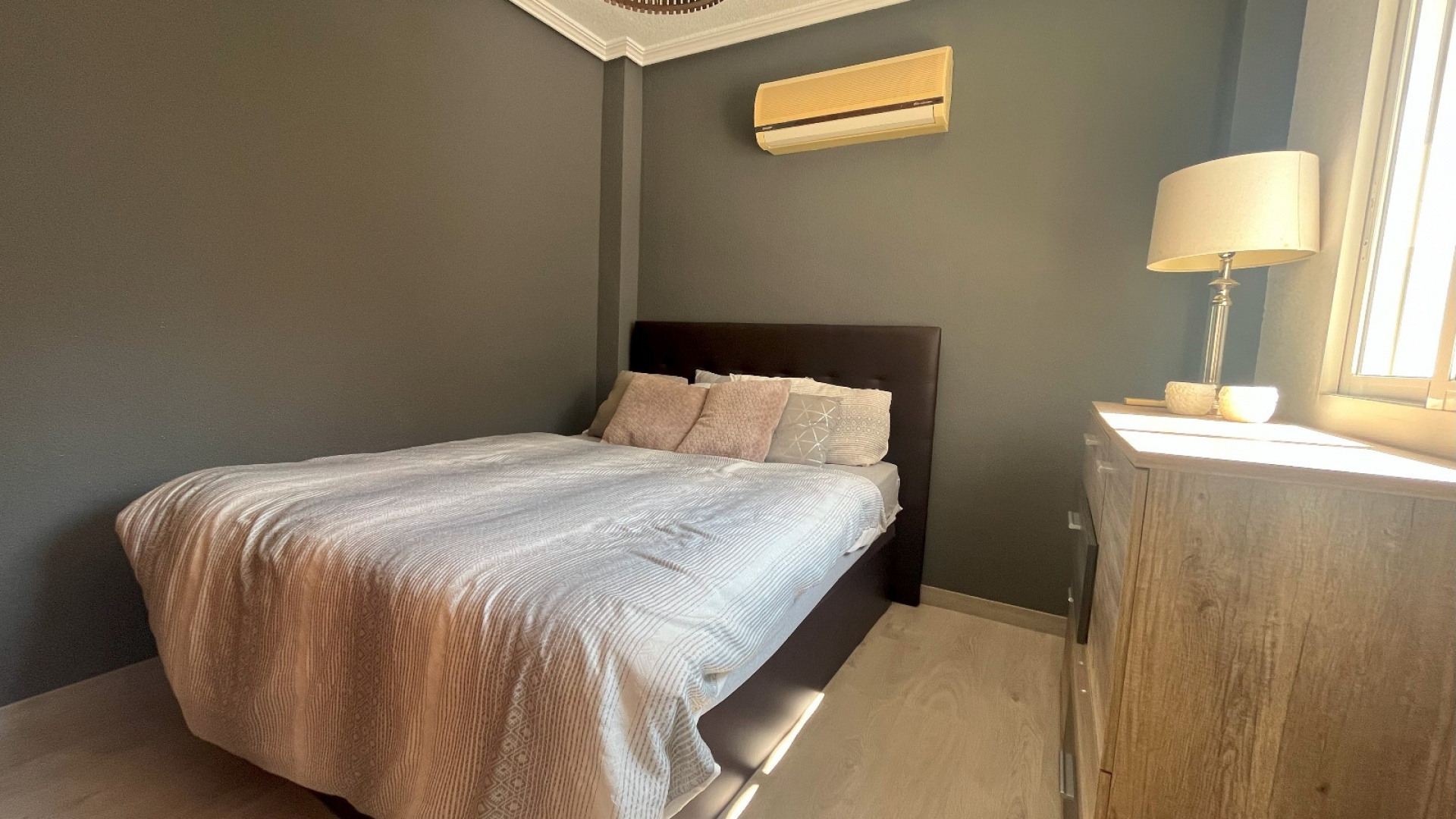 Wiederverkauf - Villa - Playa Flamenca - san jose