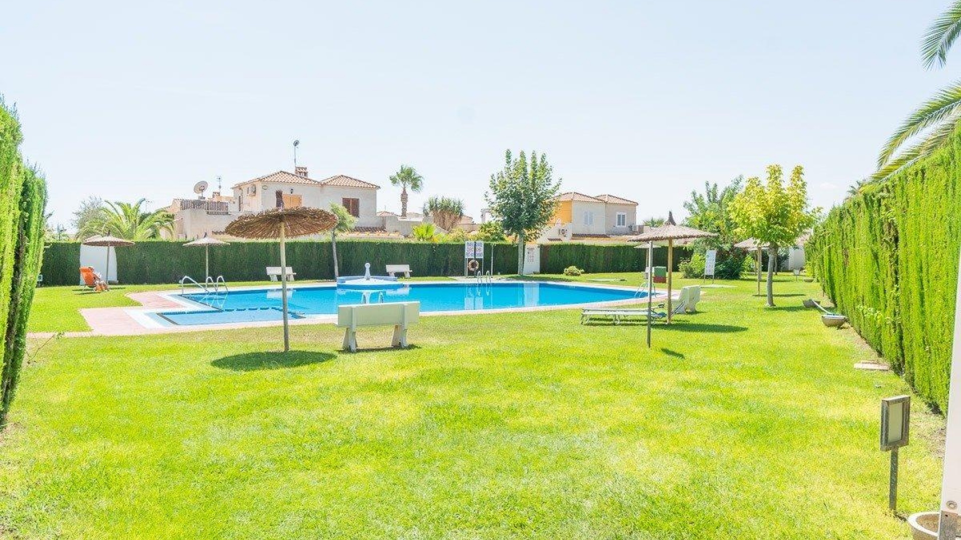 Wiederverkauf - Villa - Playa Flamenca - serena