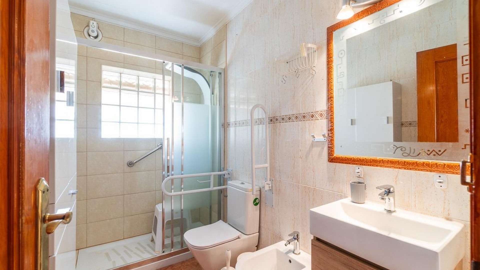 Wiederverkauf - Villa - Playa Flamenca - serena