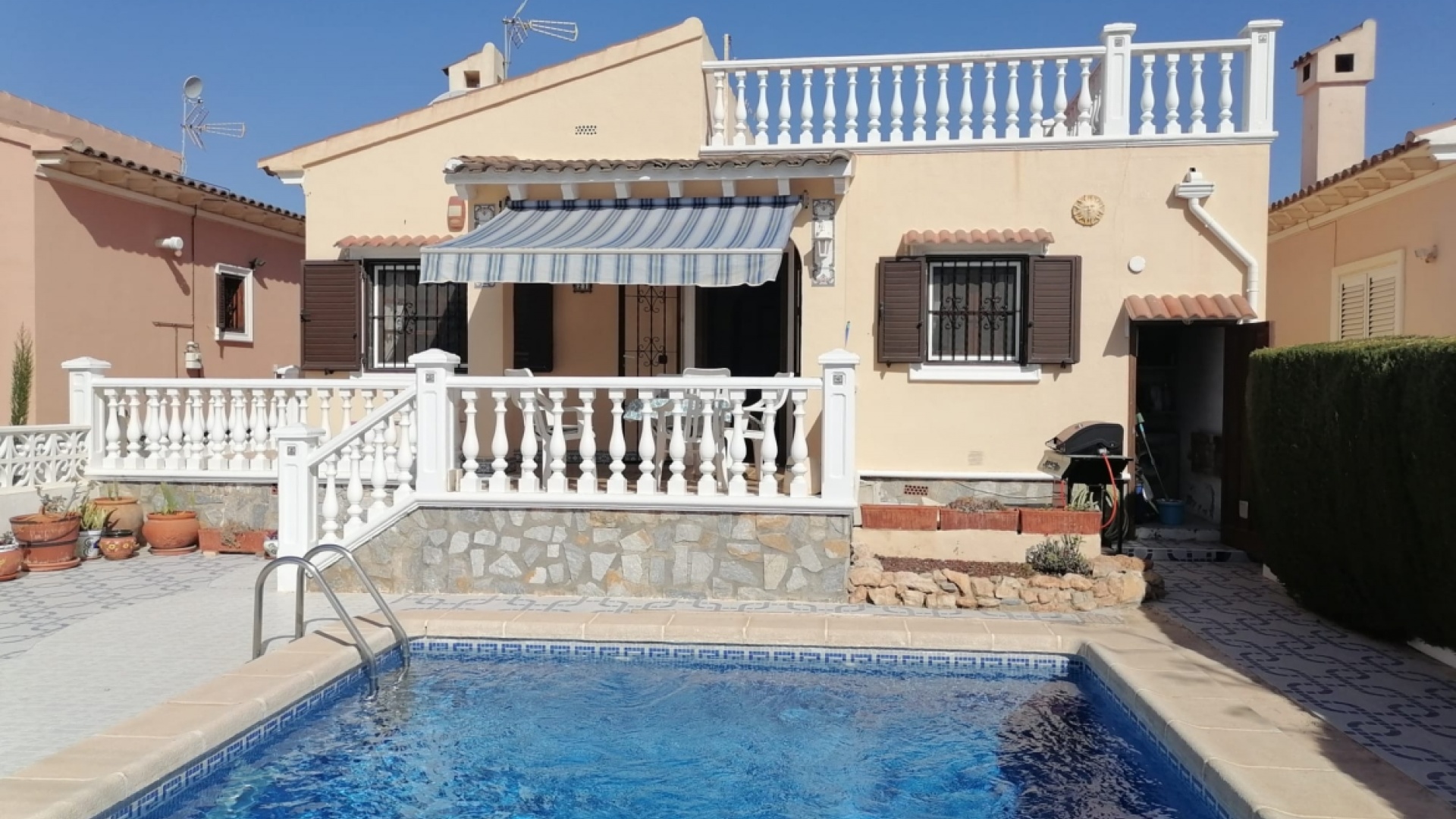 Wiederverkauf - Villa - Playa Flamenca - Urb Horizonte