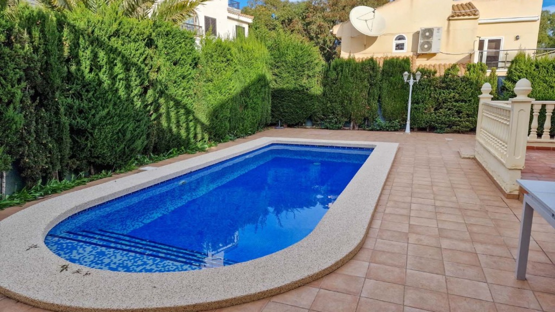 Wiederverkauf - Villa - Playa Flamenca