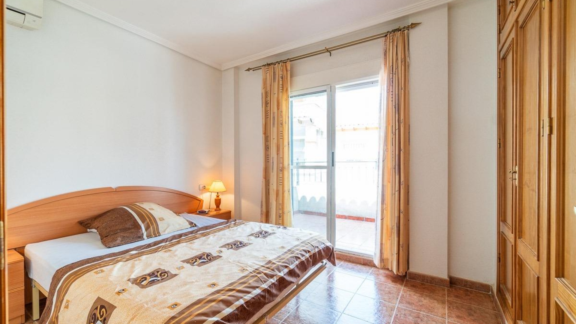 Wiederverkauf - Villa - Punta Prima - la campana