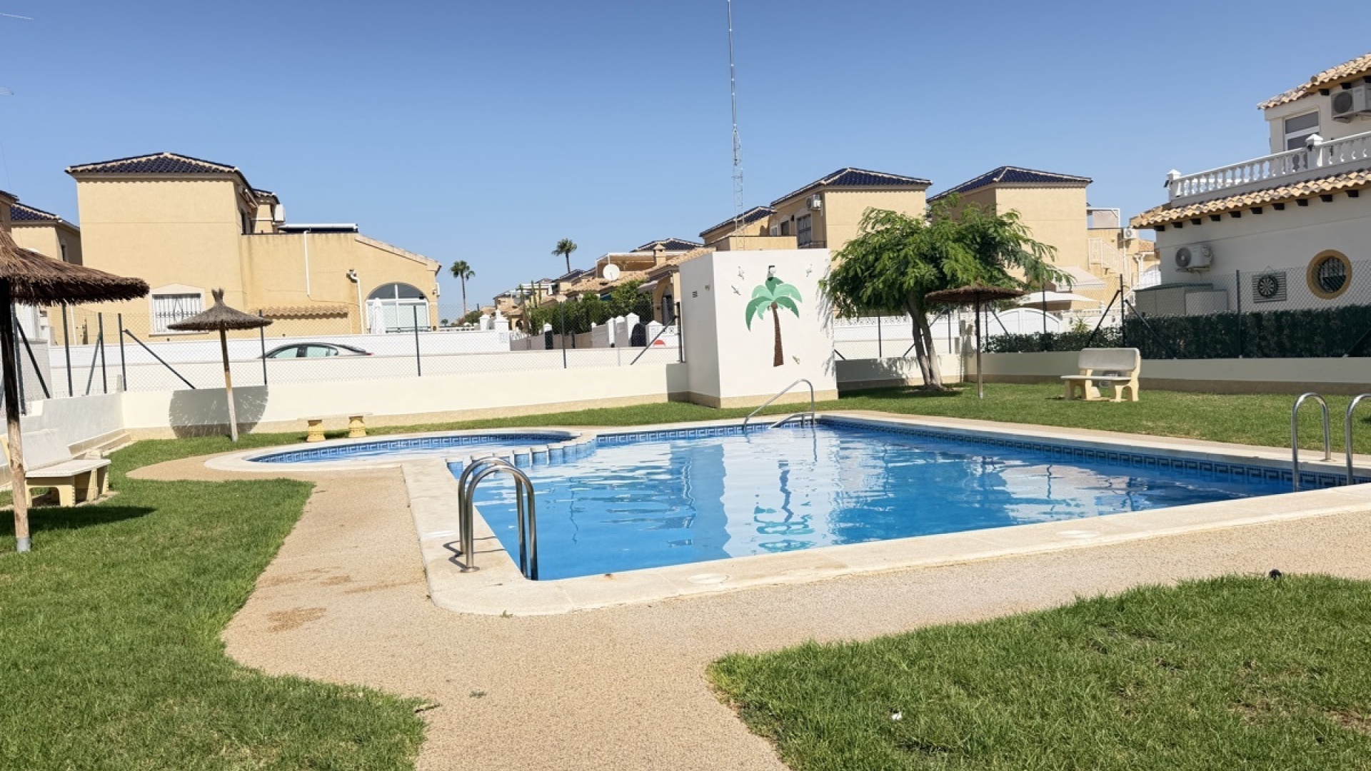 Wiederverkauf - Villa - Punta Prima - los naranjos