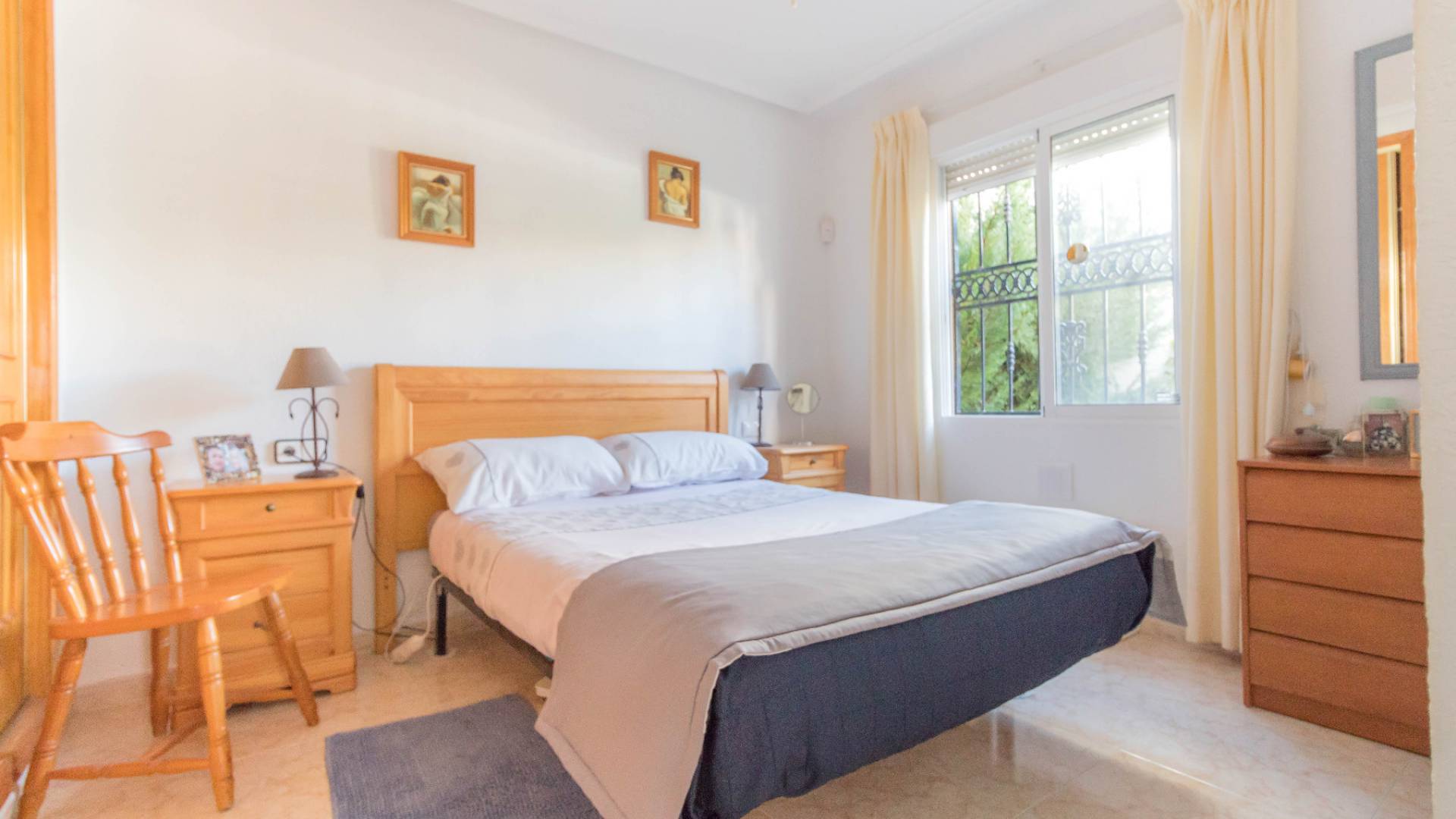 Wiederverkauf - Villa - Punta Prima - serena