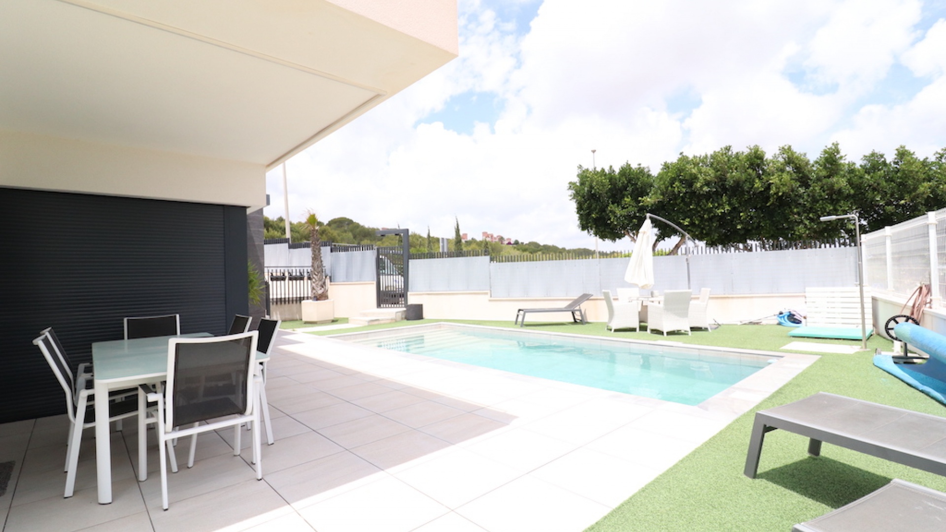 Wiederverkauf - Villa - San Miguel de Salinas - La Canada