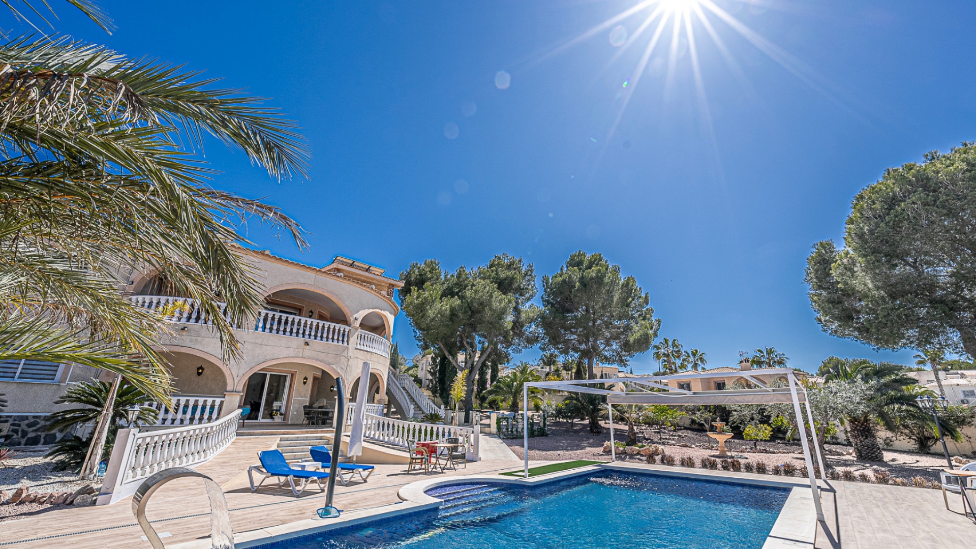 Wiederverkauf - Villa - San Miguel de Salinas - las comunicaciones