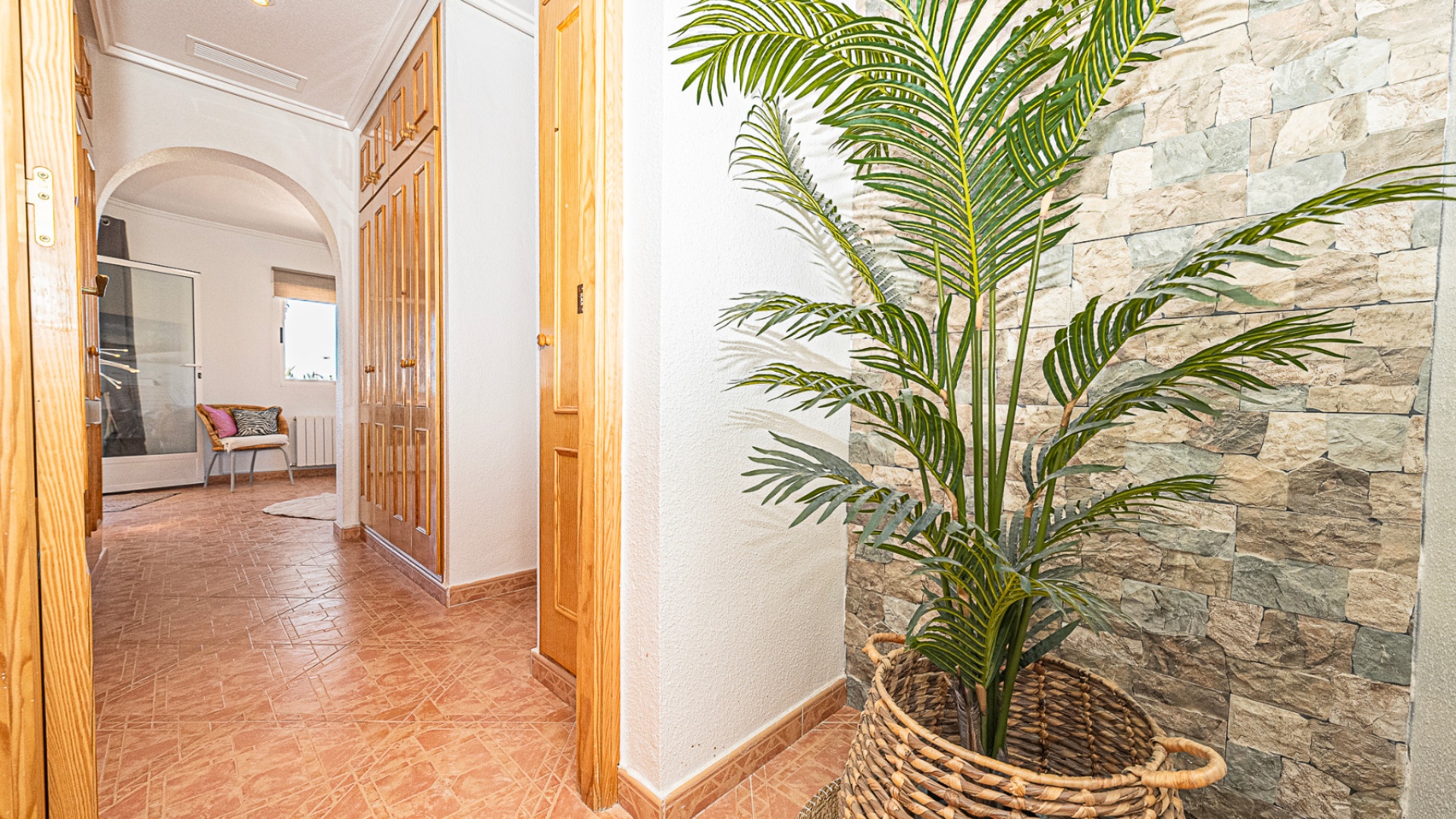 Wiederverkauf - Villa - San Miguel de Salinas - las comunicaciones