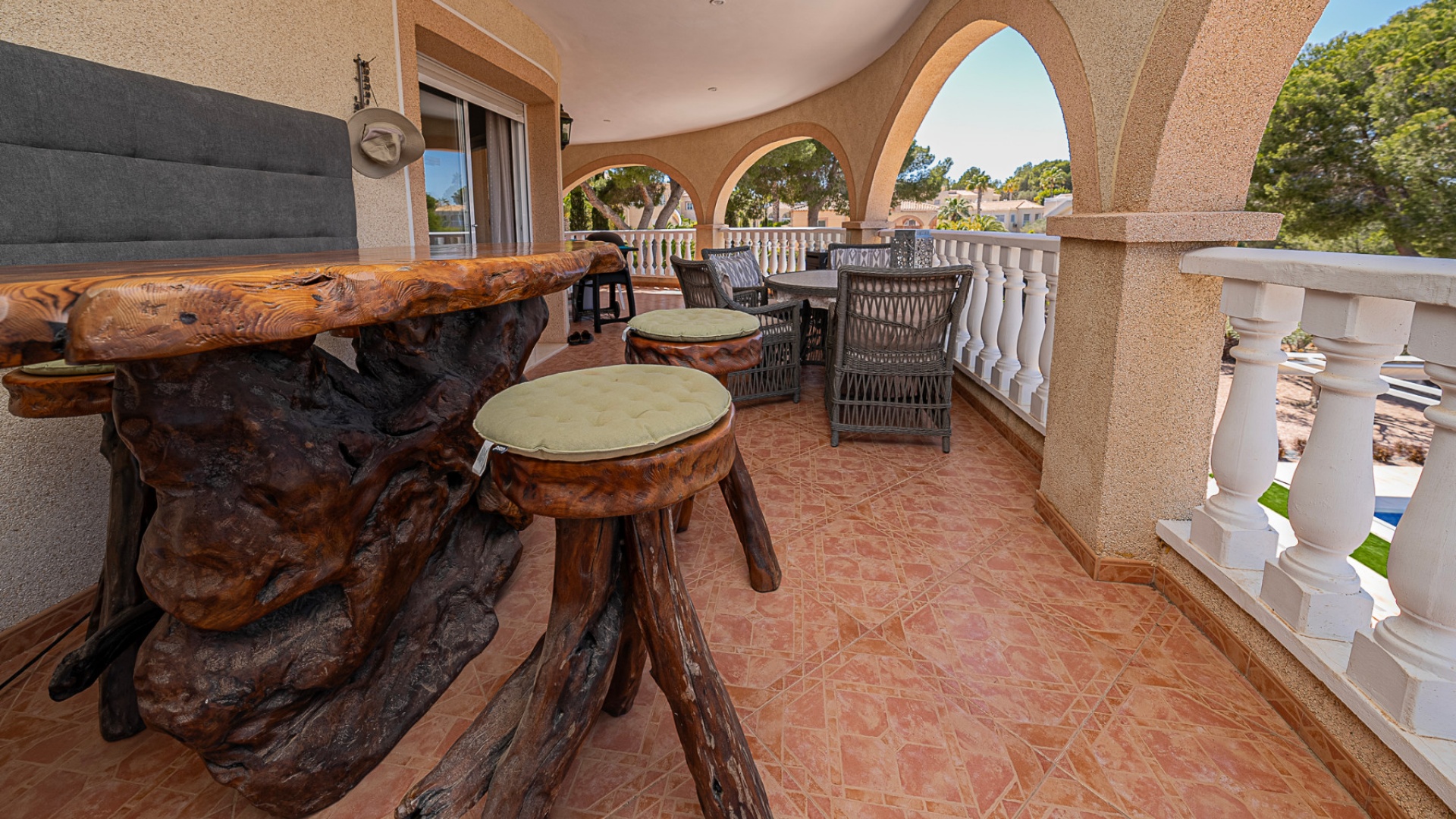 Wiederverkauf - Villa - San Miguel de Salinas - las comunicaciones