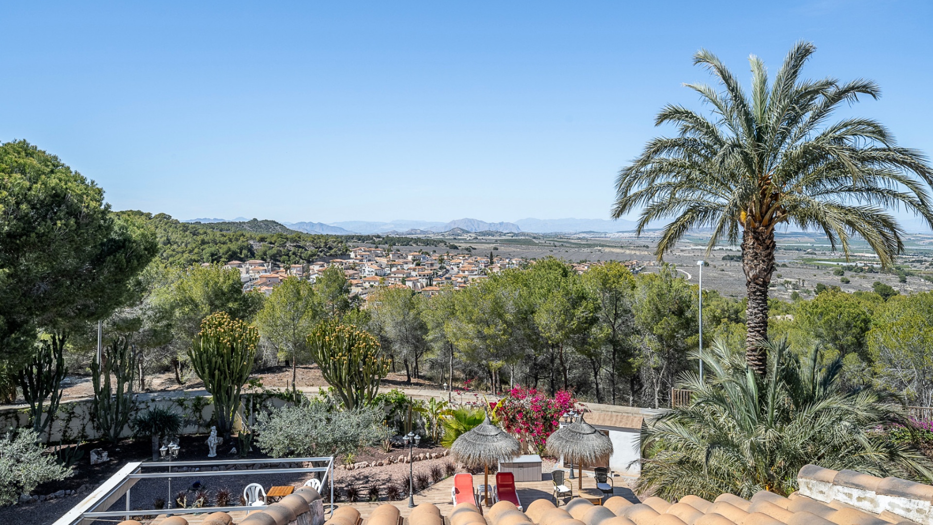 Wiederverkauf - Villa - San Miguel de Salinas - las comunicaciones