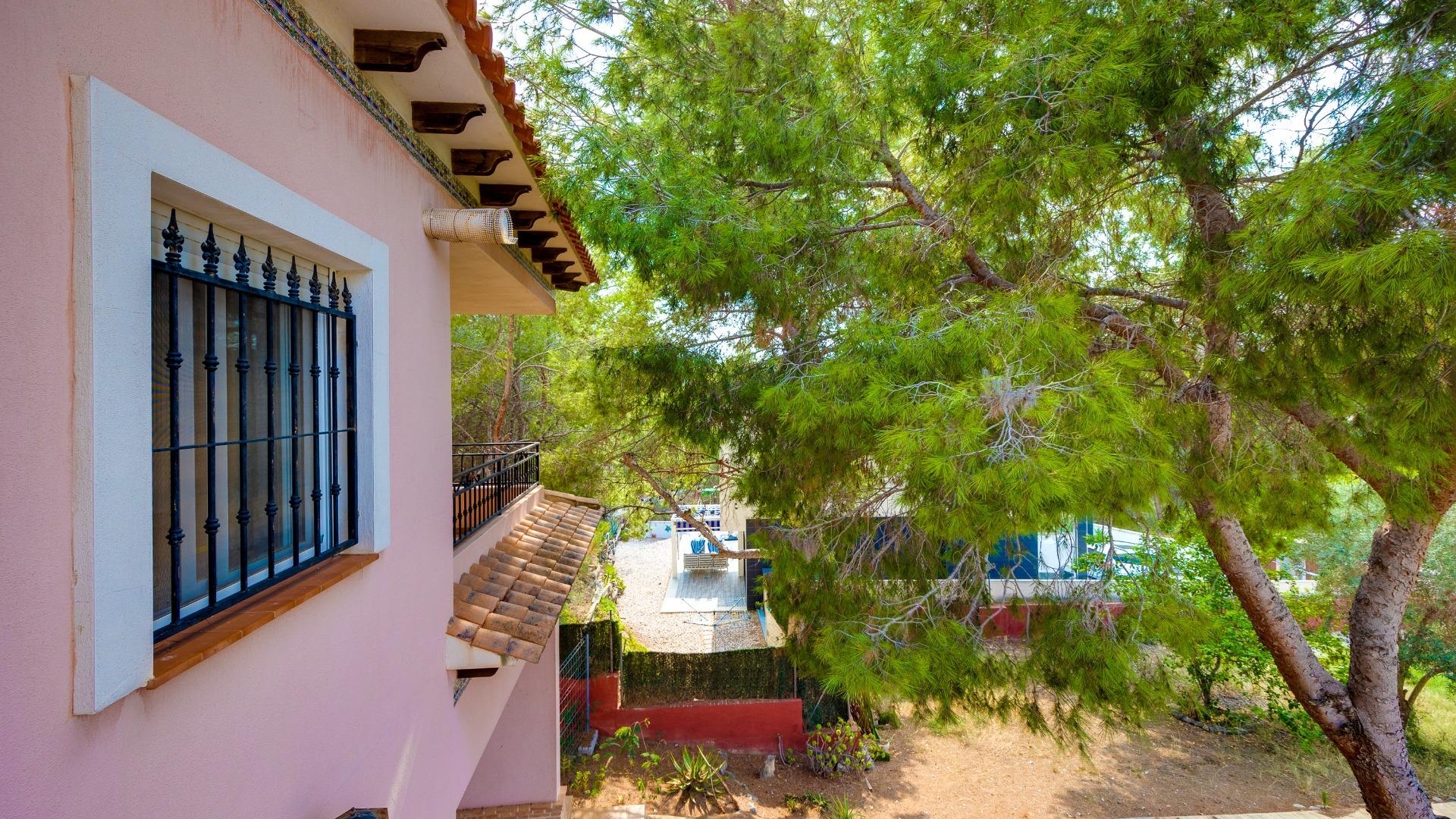 Wiederverkauf - Villa - San Miguel de Salinas - las comunicaciones