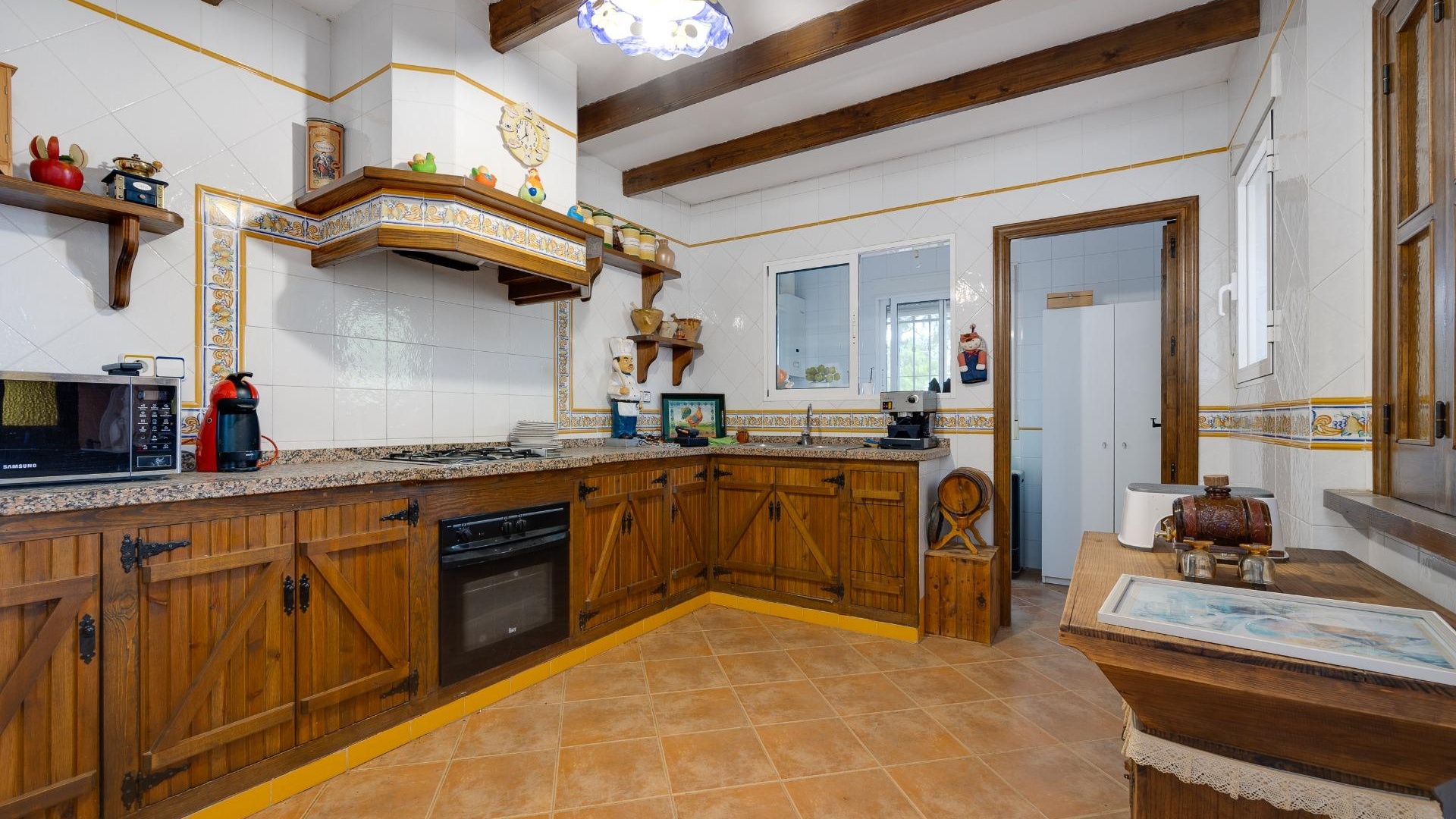 Wiederverkauf - Villa - San Miguel de Salinas - las comunicaciones