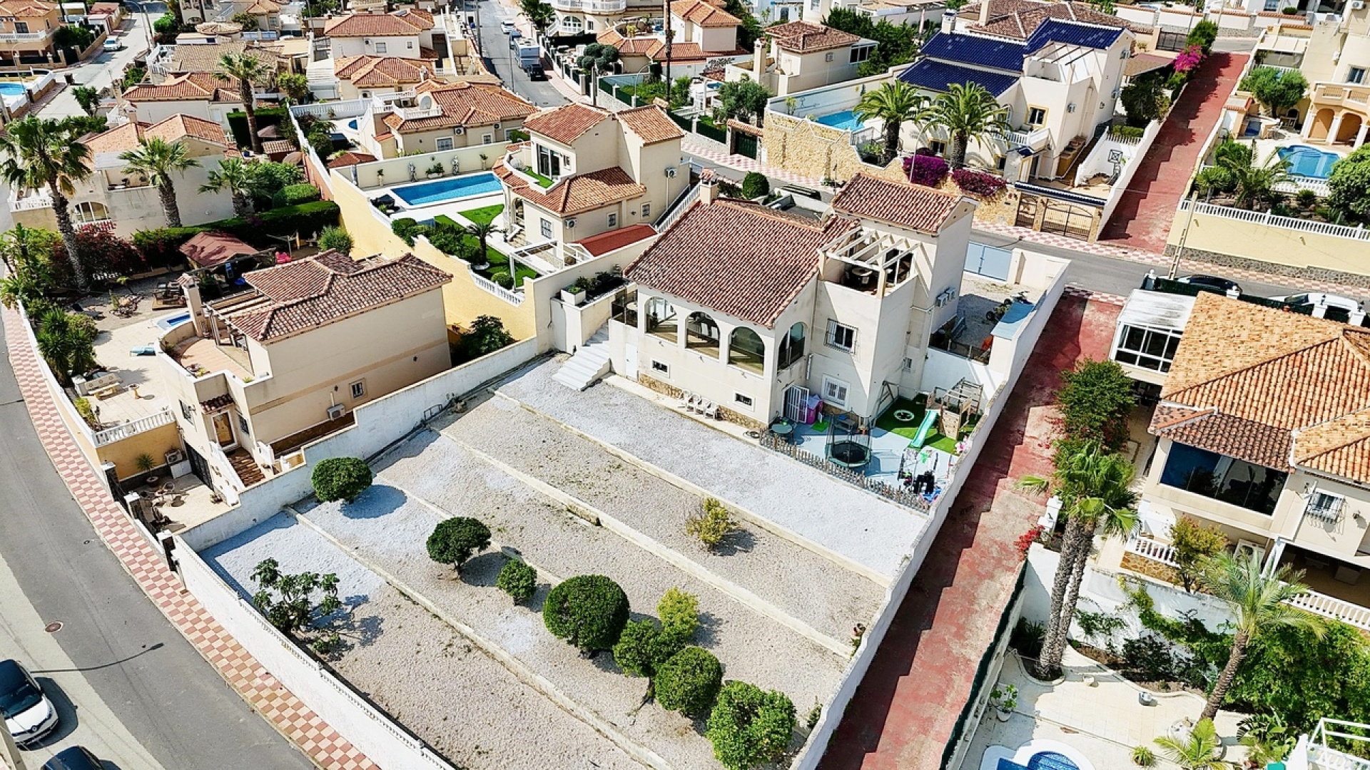 Wiederverkauf - Villa - San Miguel de Salinas - las comunicaciones
