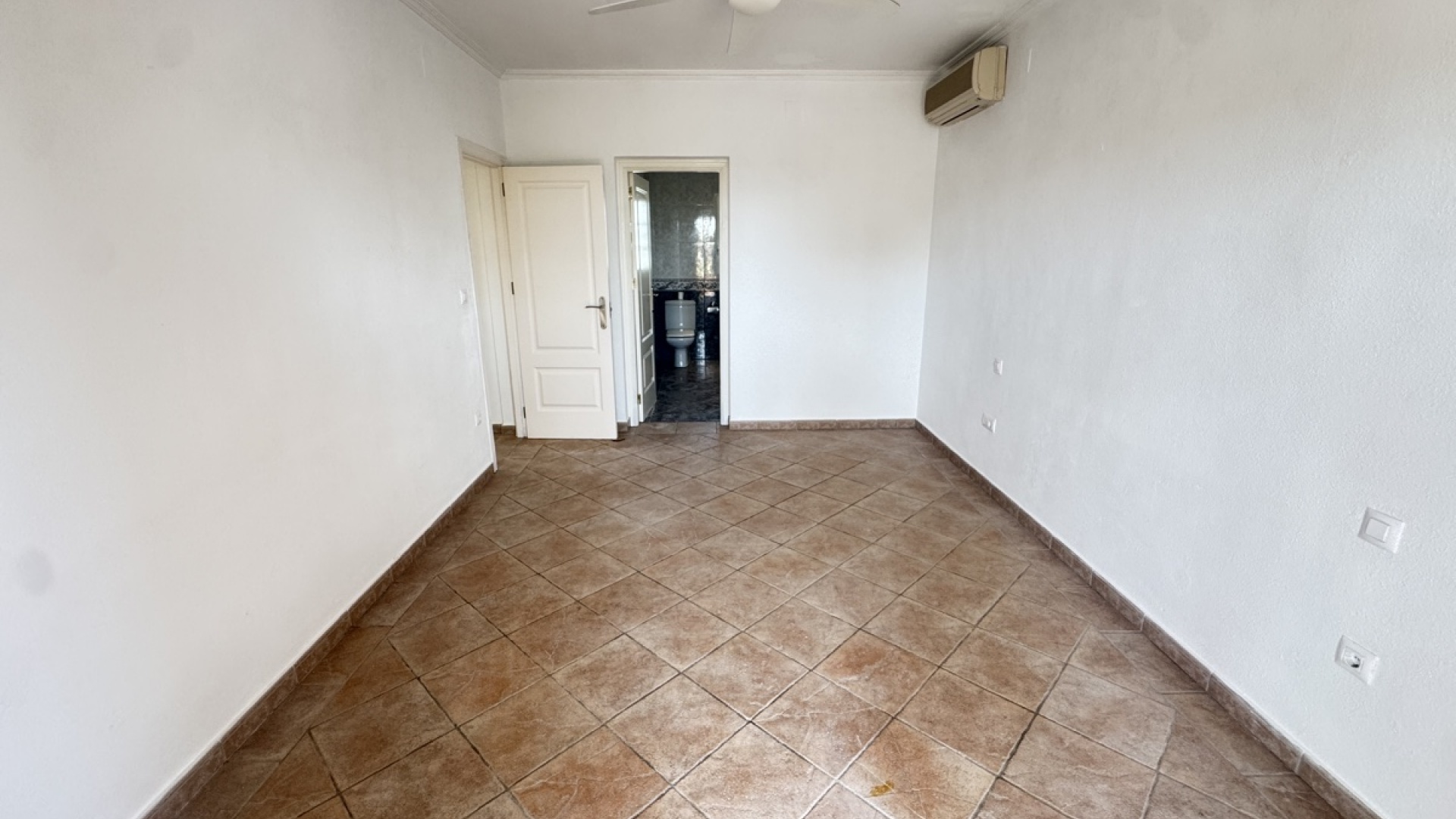 Wiederverkauf - Villa - San Miguel de Salinas - torrestrella