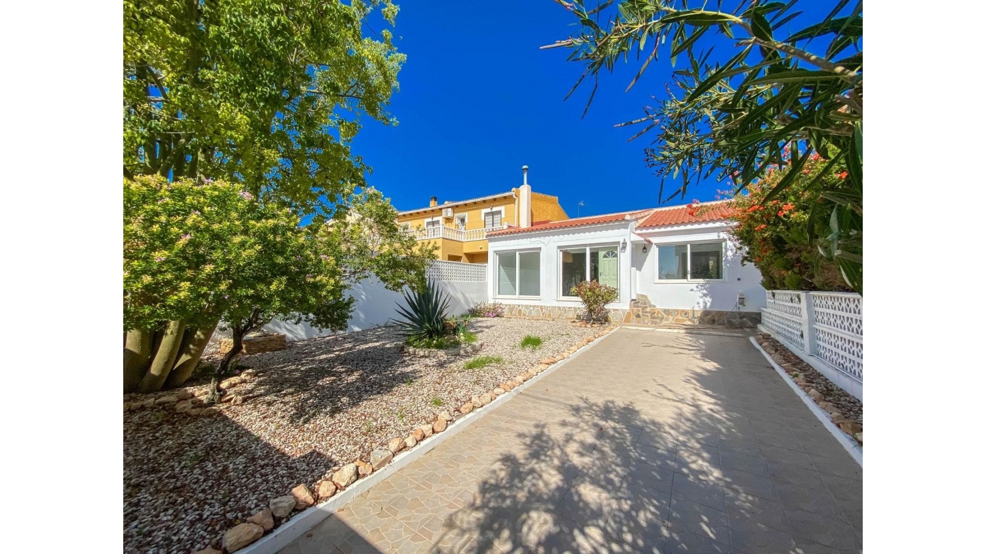 Wiederverkauf - Villa - Torrevieja - Aguas Nuevas