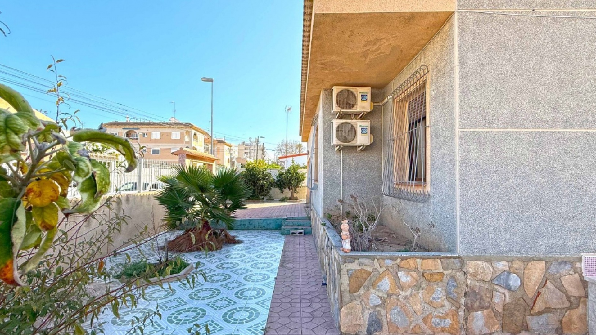 Wiederverkauf - Villa - Torrevieja - Beachside Torrevieja