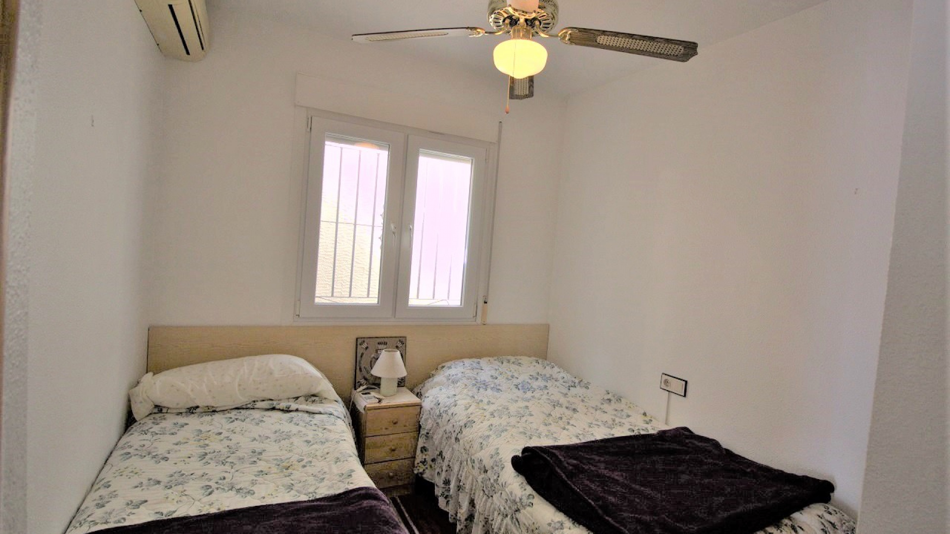 Wiederverkauf - Villa - Torrevieja - jardin del mar