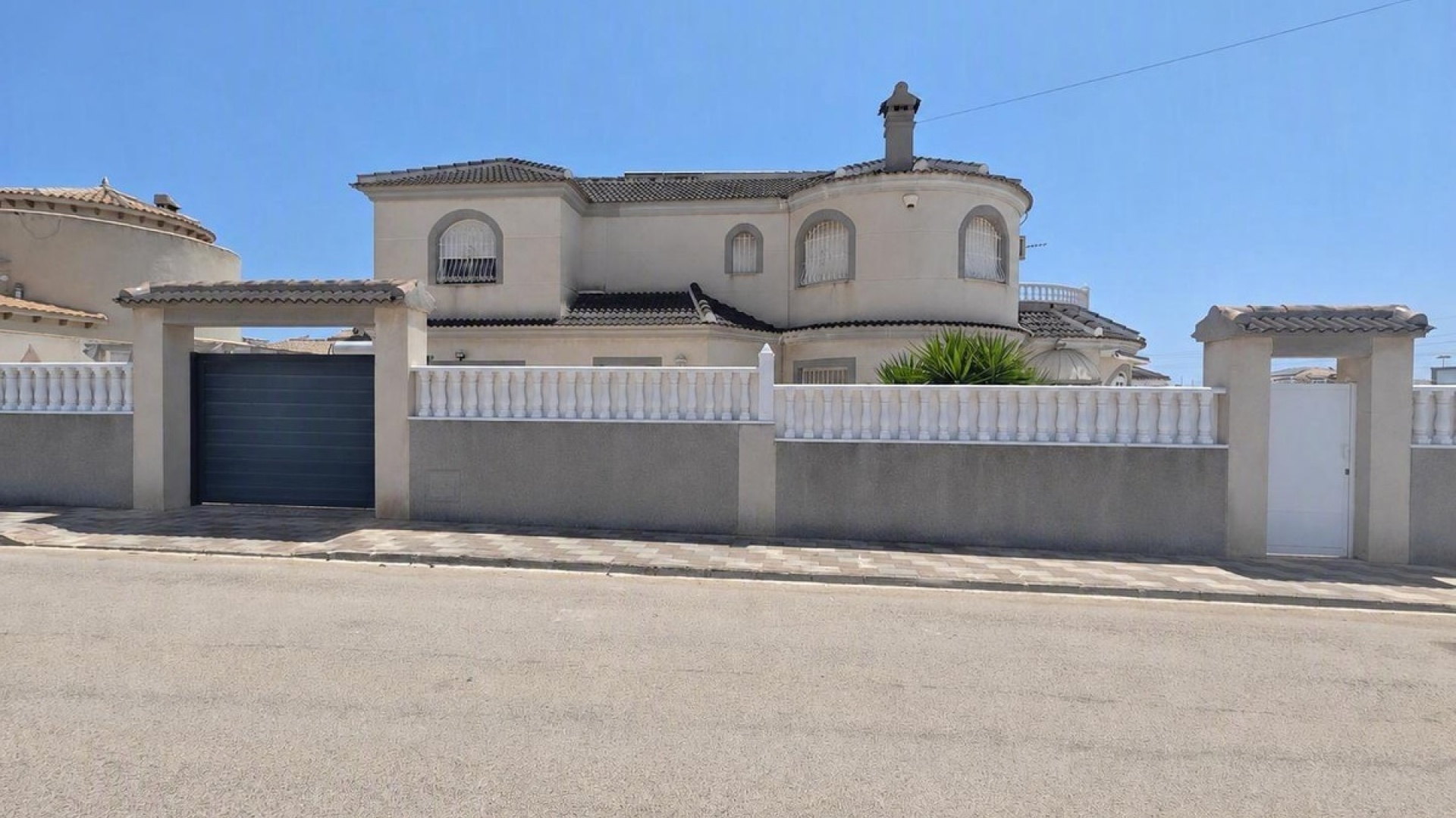 Wiederverkauf - Villa - Torrevieja - La Siesta