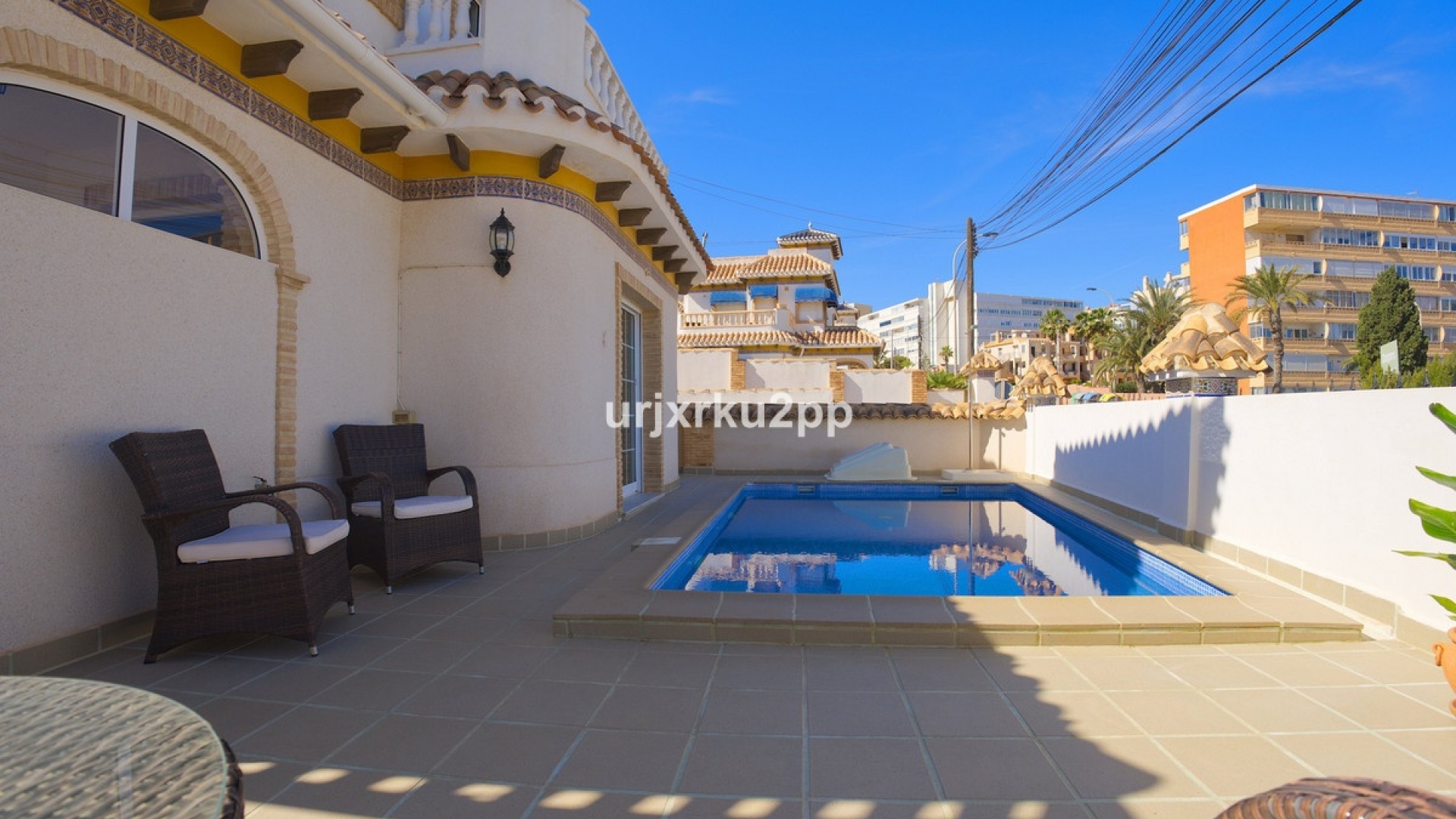 Wiederverkauf - Villa - Torrevieja - Torrevieja Centro