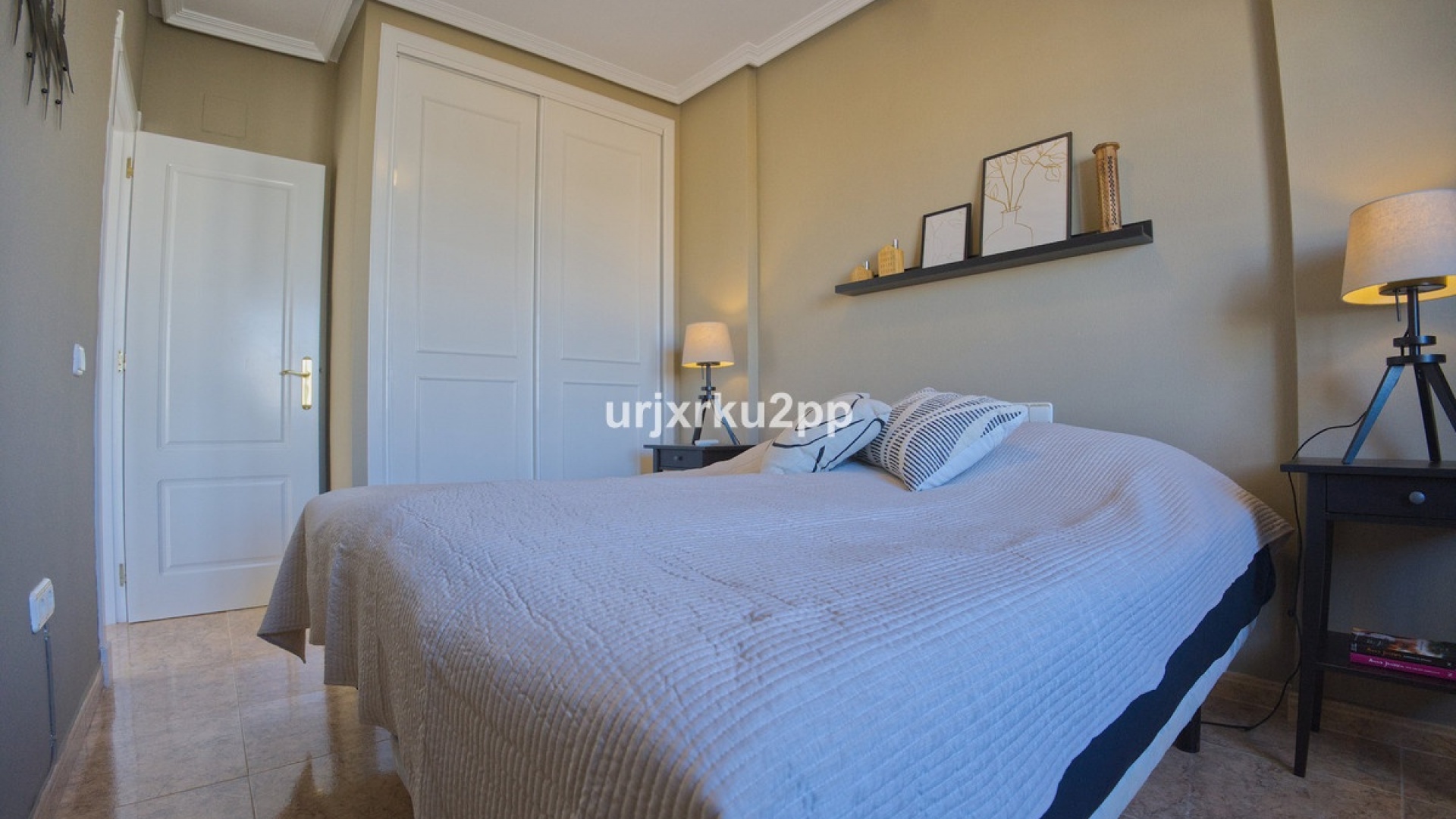 Wiederverkauf - Villa - Torrevieja - Torrevieja Centro
