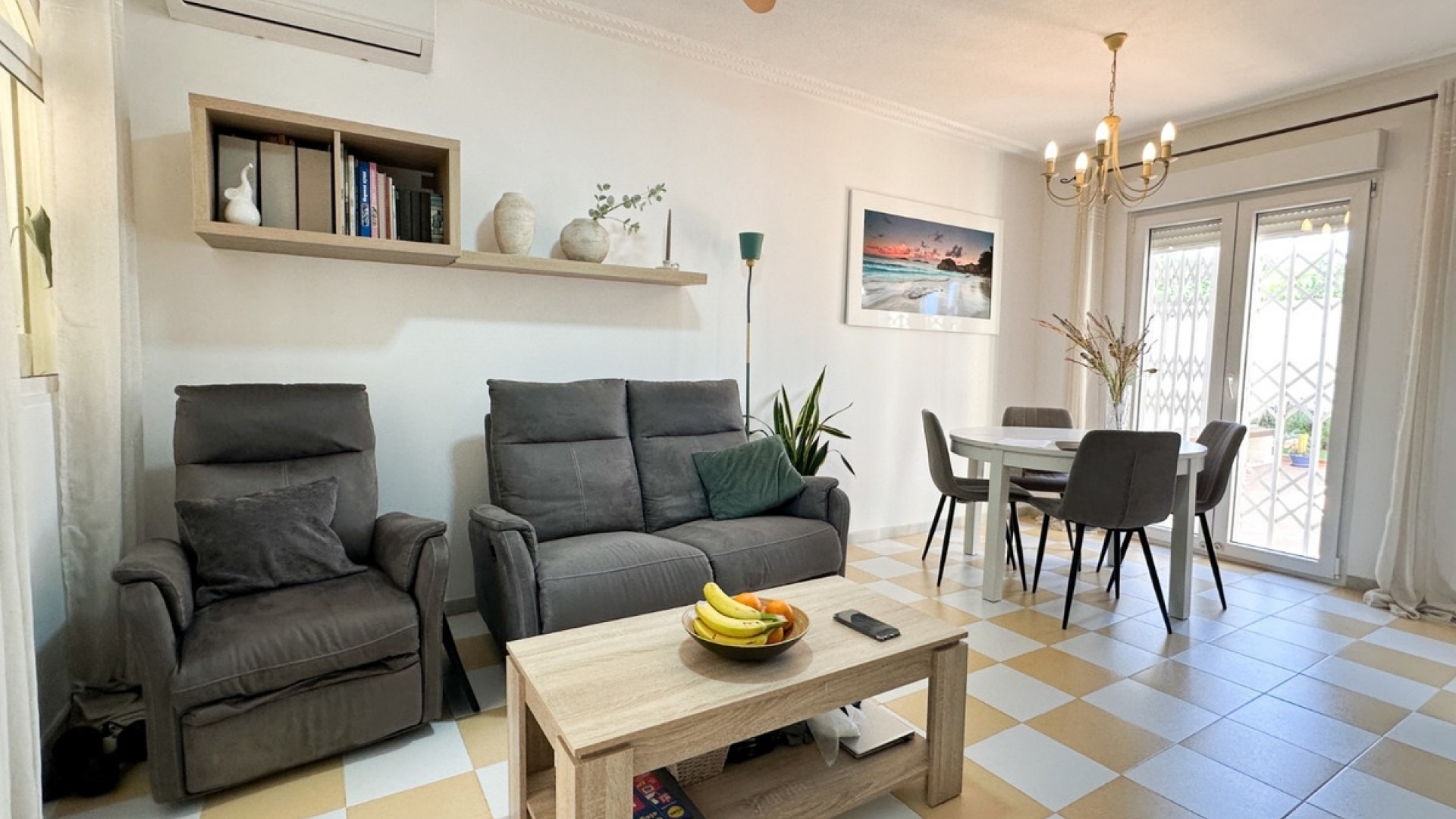 Wiederverkauf - Villa - Torrevieja - Torrevieja Centro