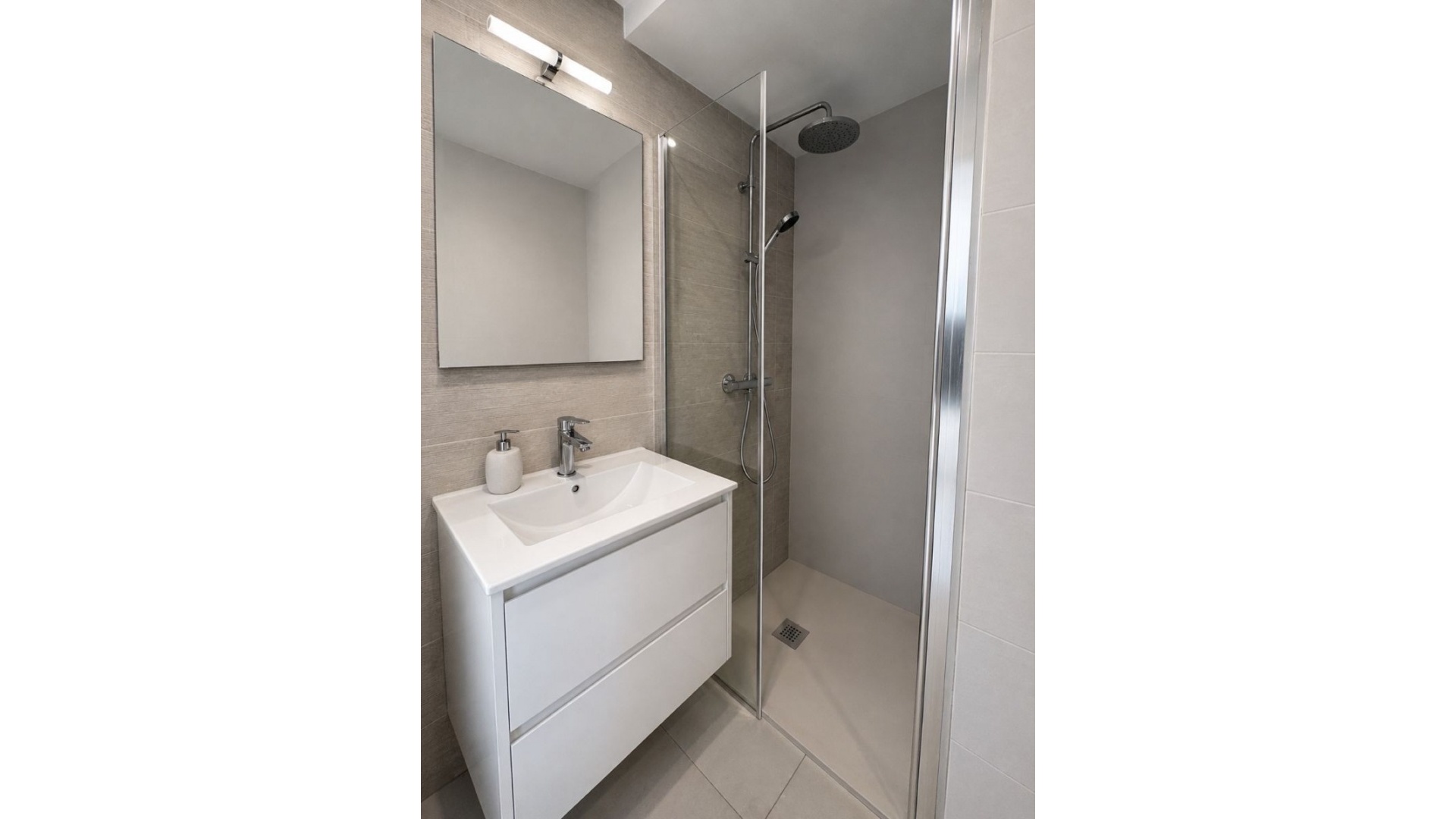 Wiederverkauf - Villa - Torrevieja - Torrevieja Centro