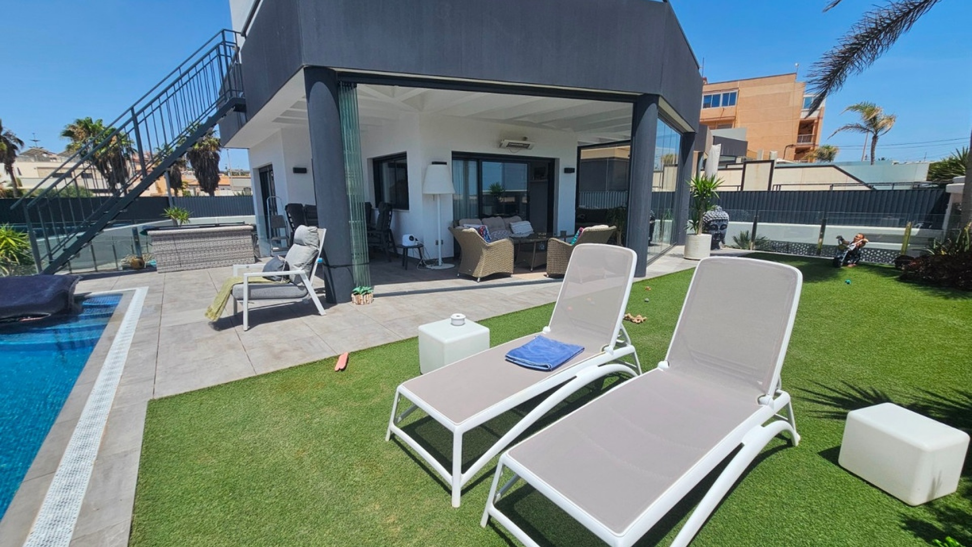 Wiederverkauf - Villa - Torrevieja - Torrevieja Centro