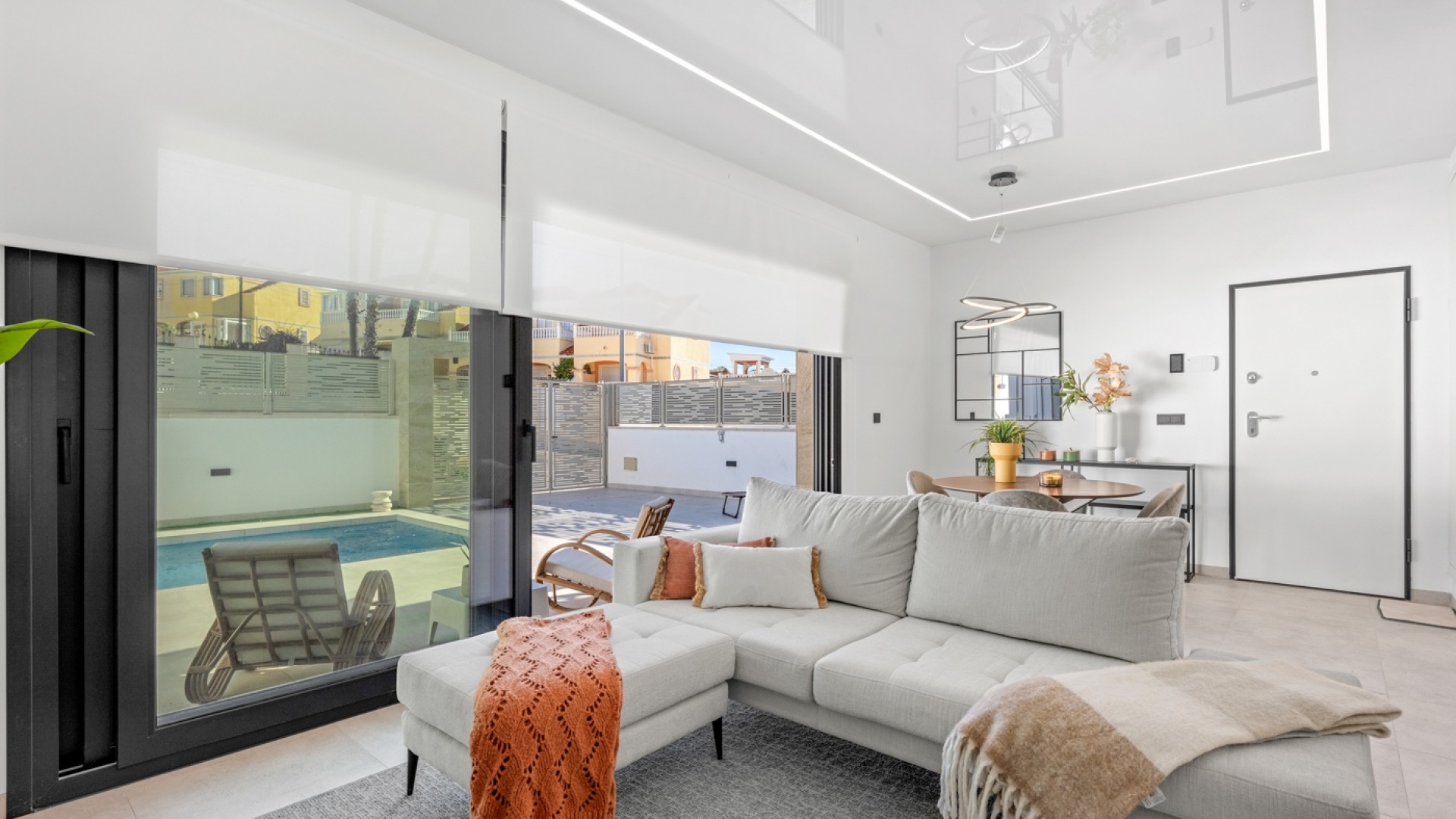 Wiederverkauf - Villa - Villamartin - blue lagoon