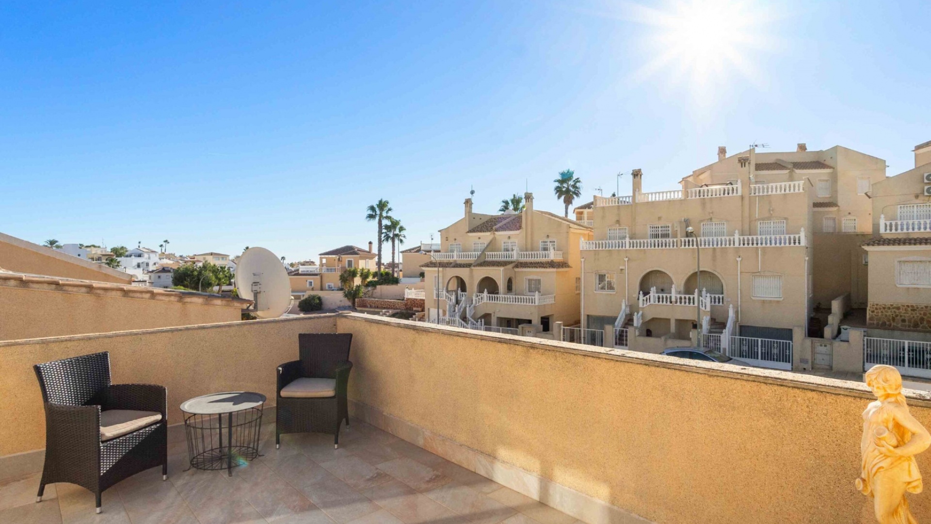 Wiederverkauf - Villa - Villamartin - blue lagoon