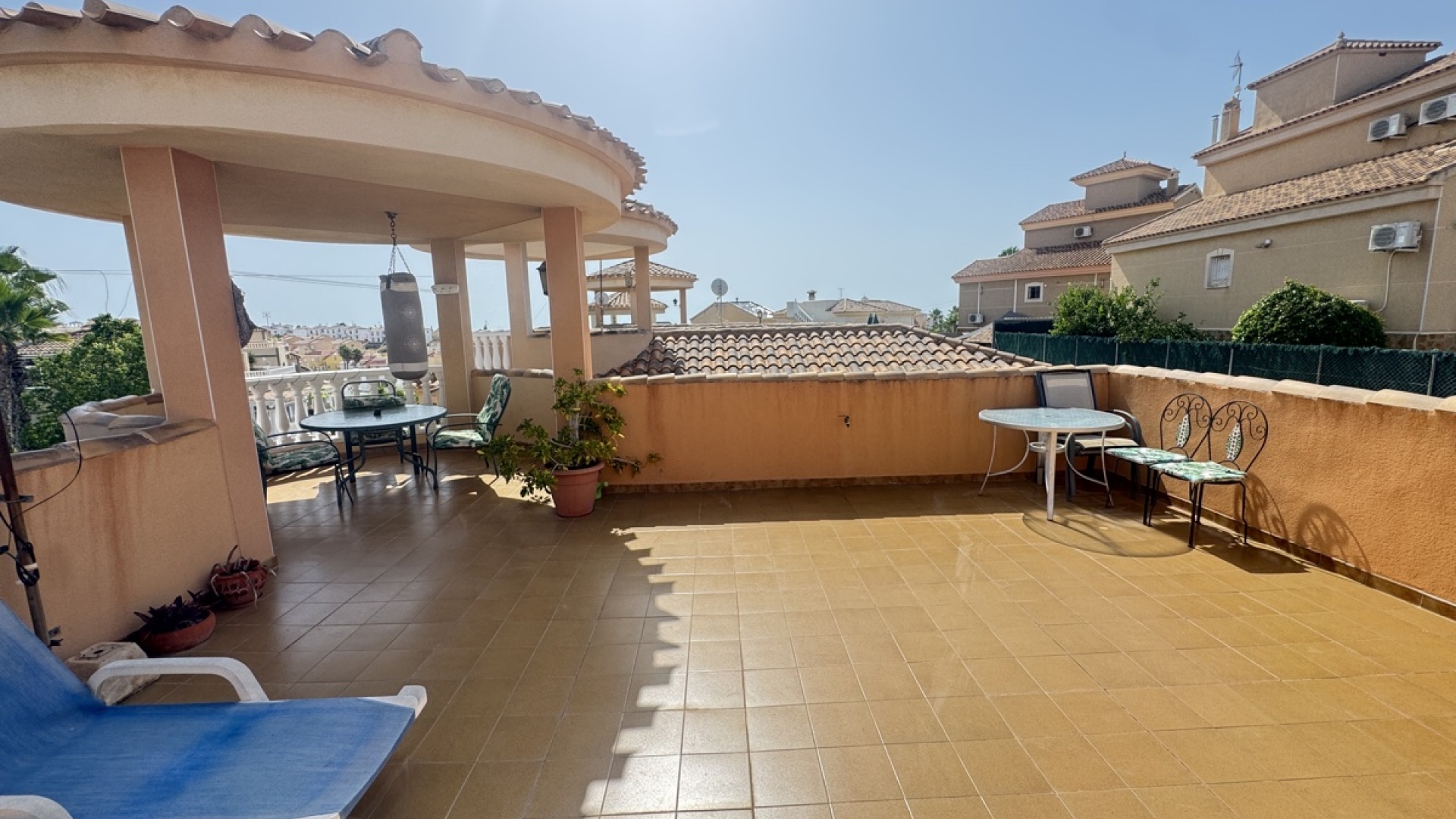 Wiederverkauf - Villa - Villamartin - El Galan