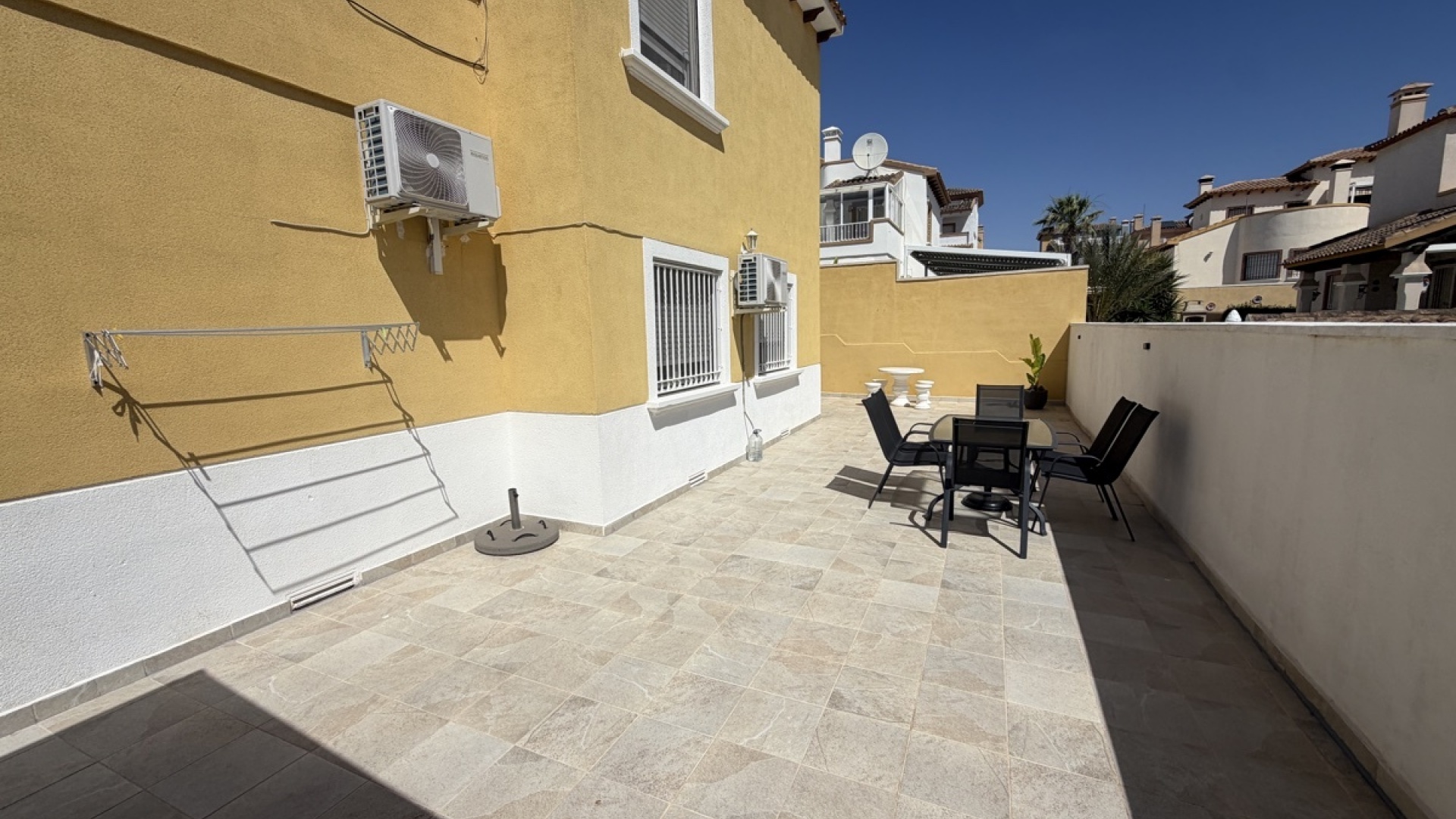 Wiederverkauf - Villa - Villamartin - El Galan