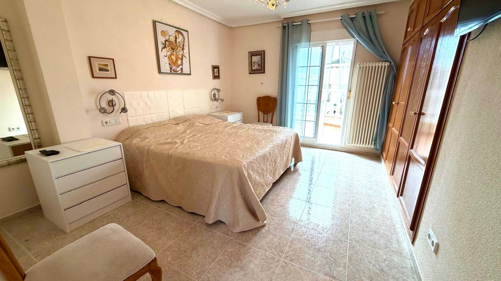 Wiederverkauf - Villa - Villamartin - El Galan