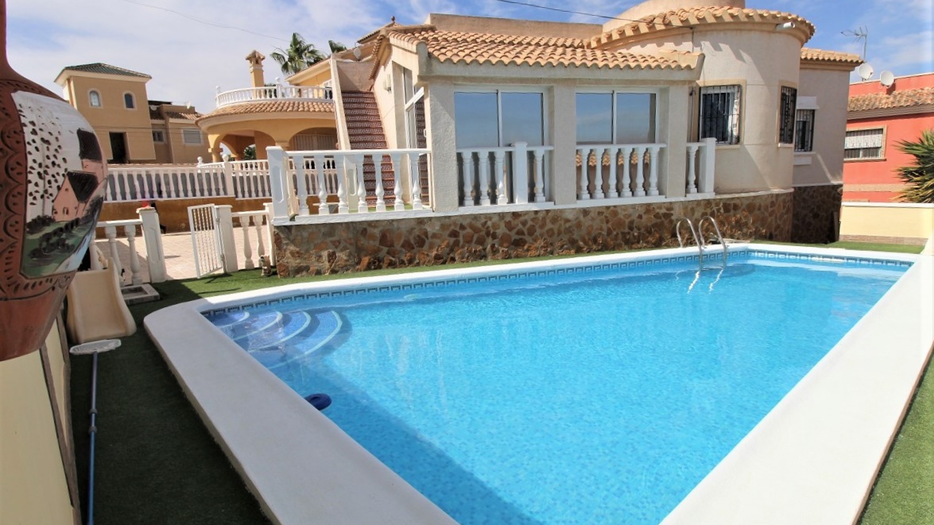 Wiederverkauf - Villa - Villamartin - El Galan