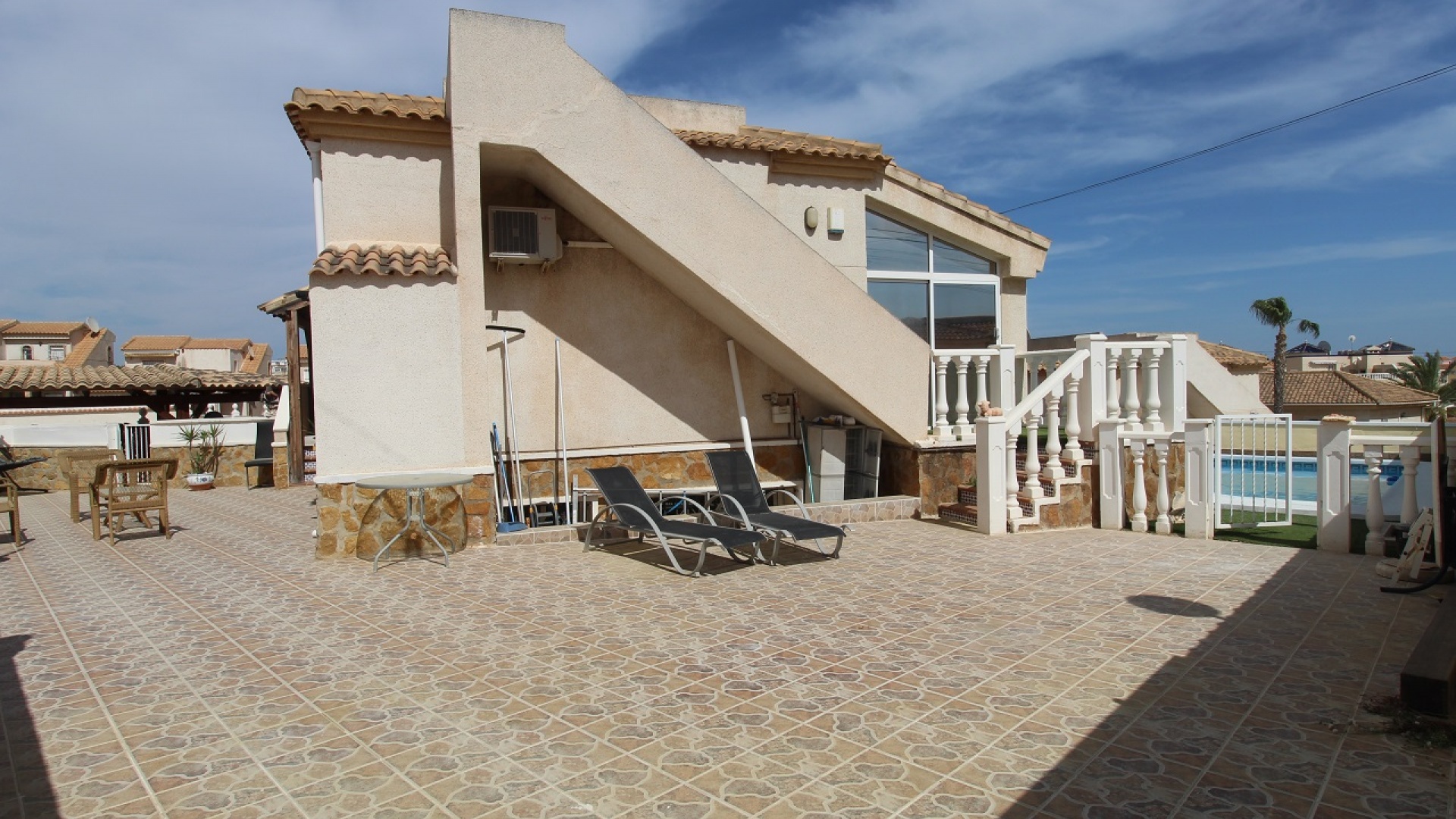 Wiederverkauf - Villa - Villamartin - El Galan