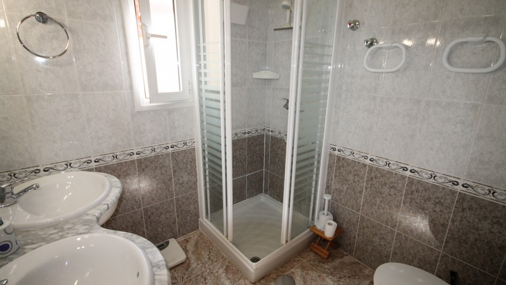 Wiederverkauf - Villa - Villamartin - El Galan