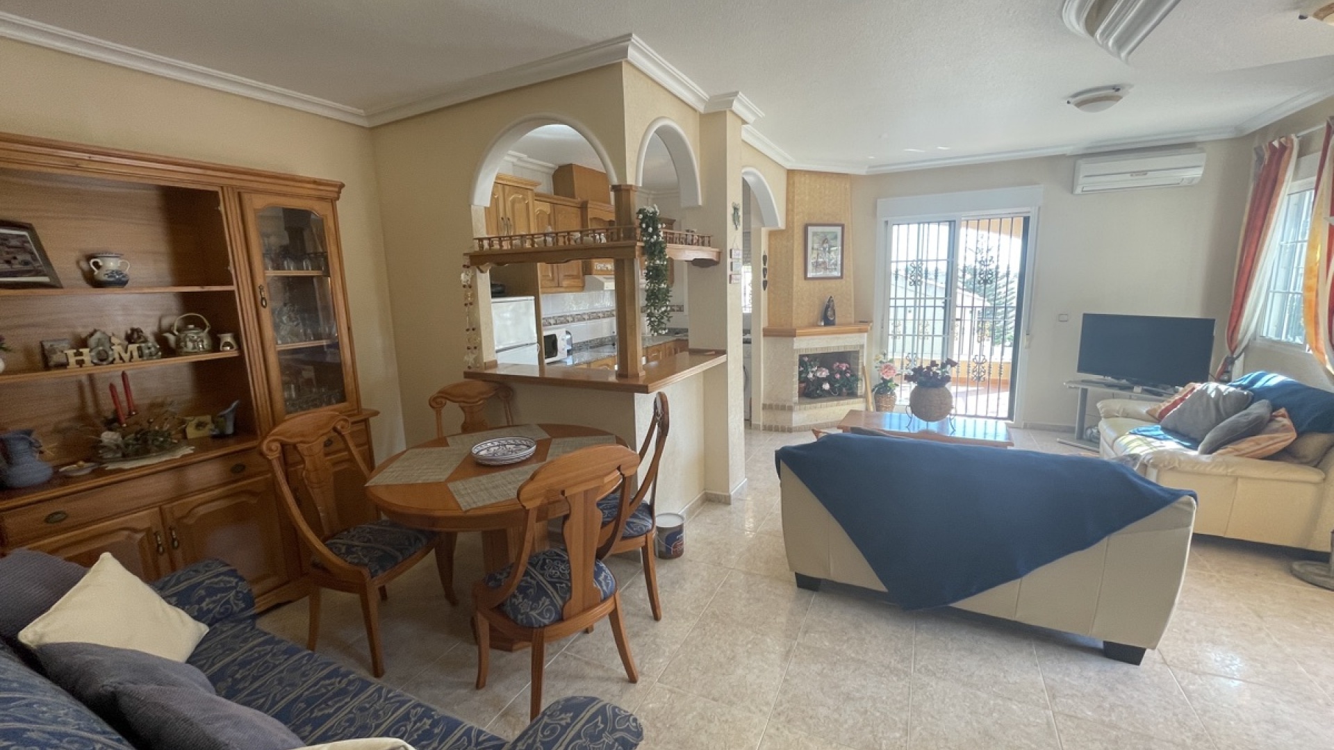 Wiederverkauf - Villa - Villamartin - El Galan