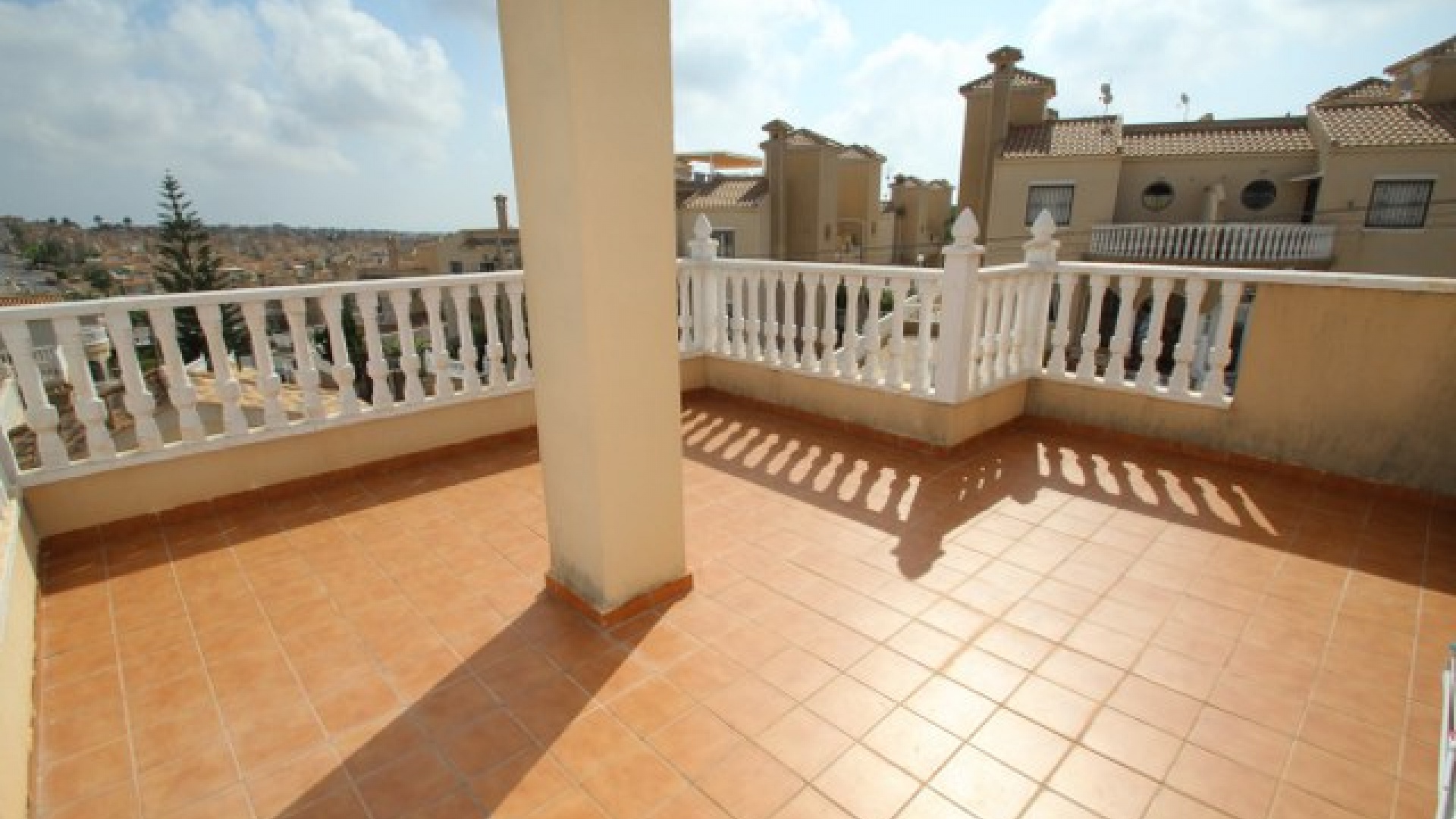 Wiederverkauf - Villa - Villamartin - El Galan