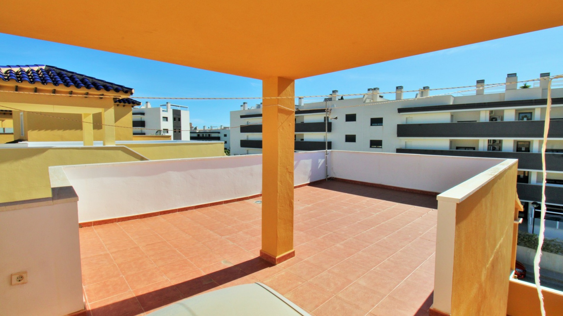 Wiederverkauf - Villa - Villamartin - lomas del golf