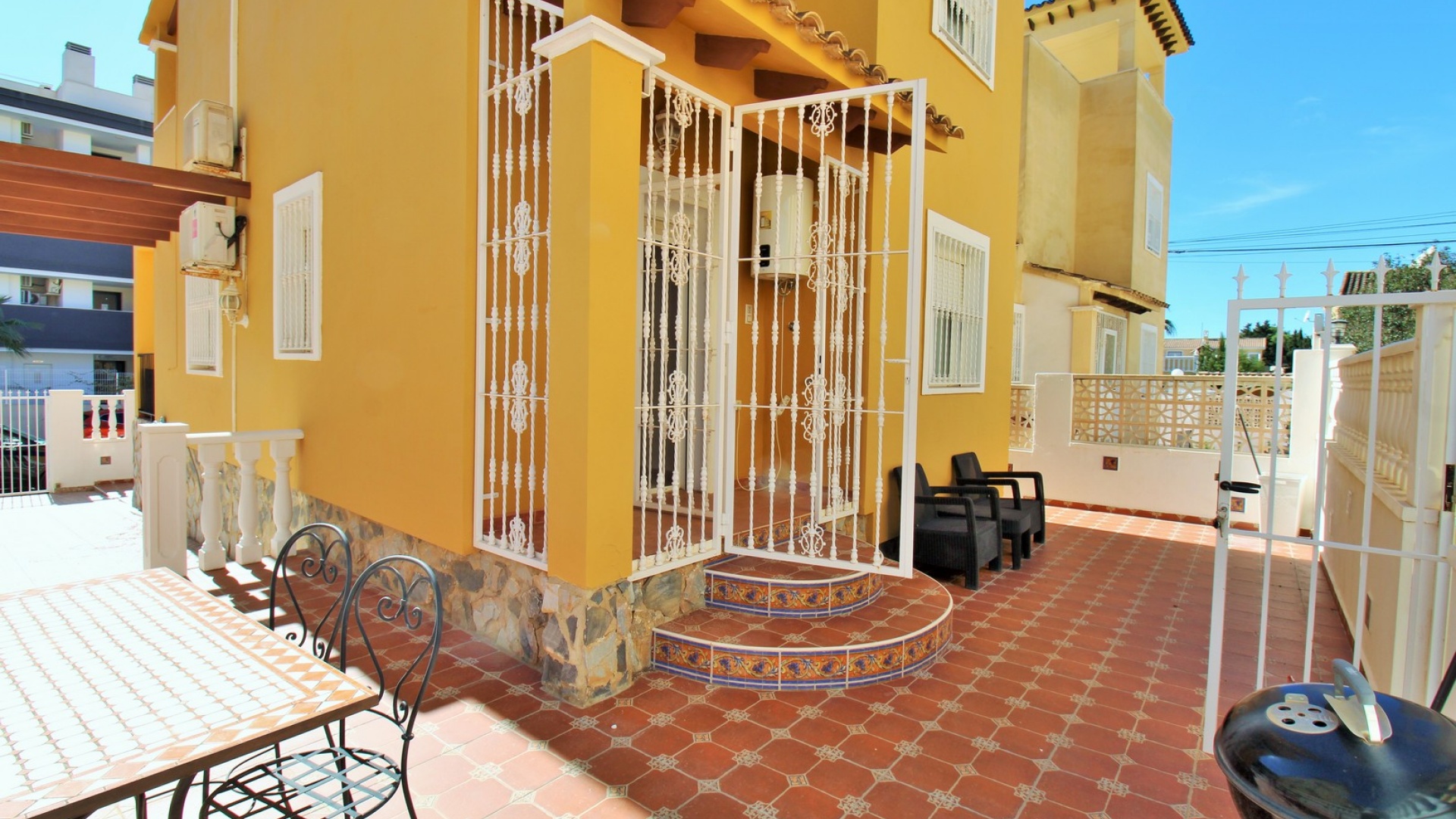 Wiederverkauf - Villa - Villamartin - lomas del golf