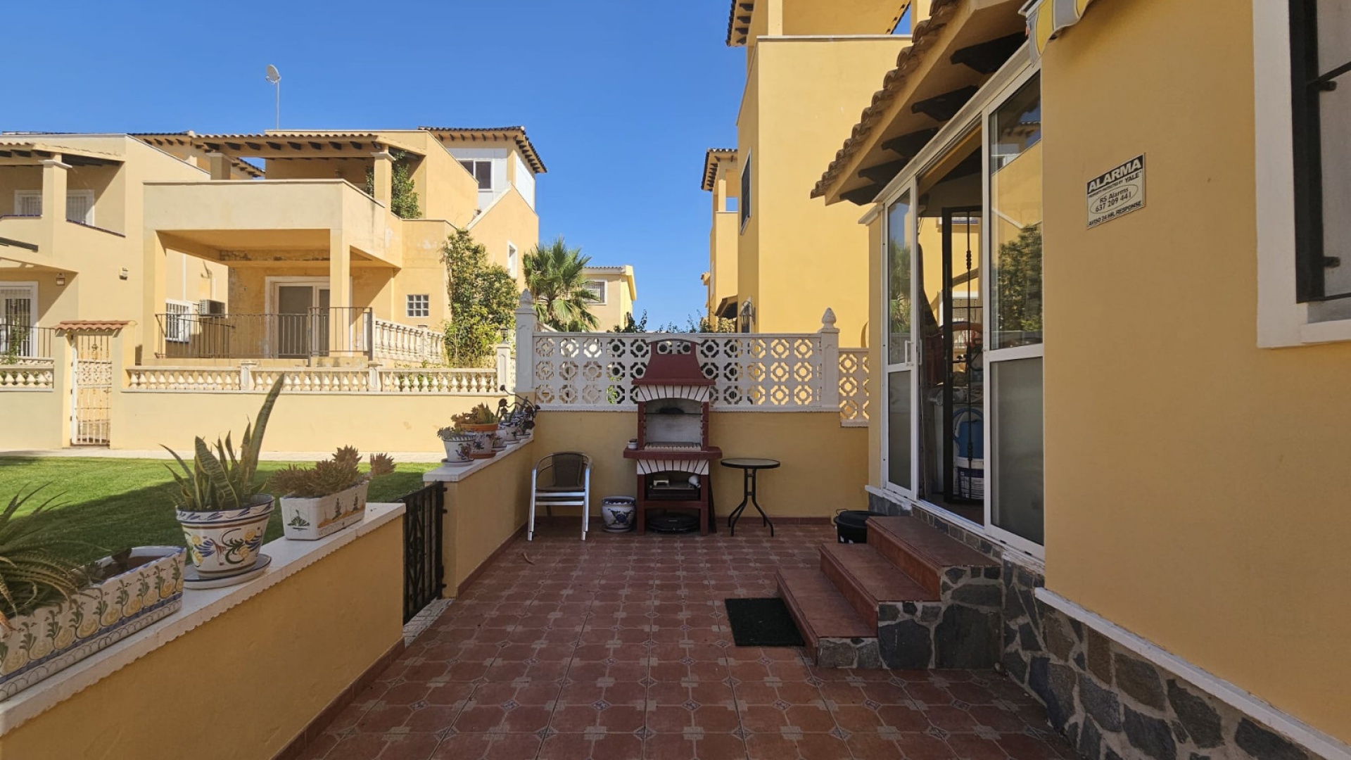 Wiederverkauf - Villa - Villamartin - lomas del golf