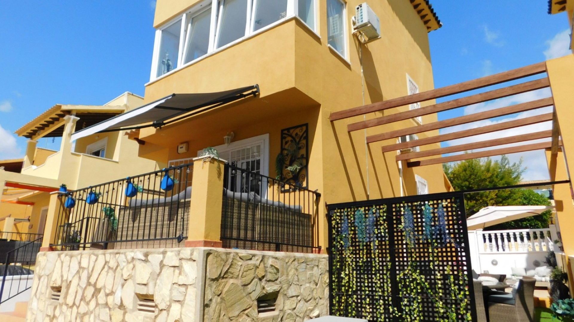 Wiederverkauf - Villa - Villamartin - lomas del golf