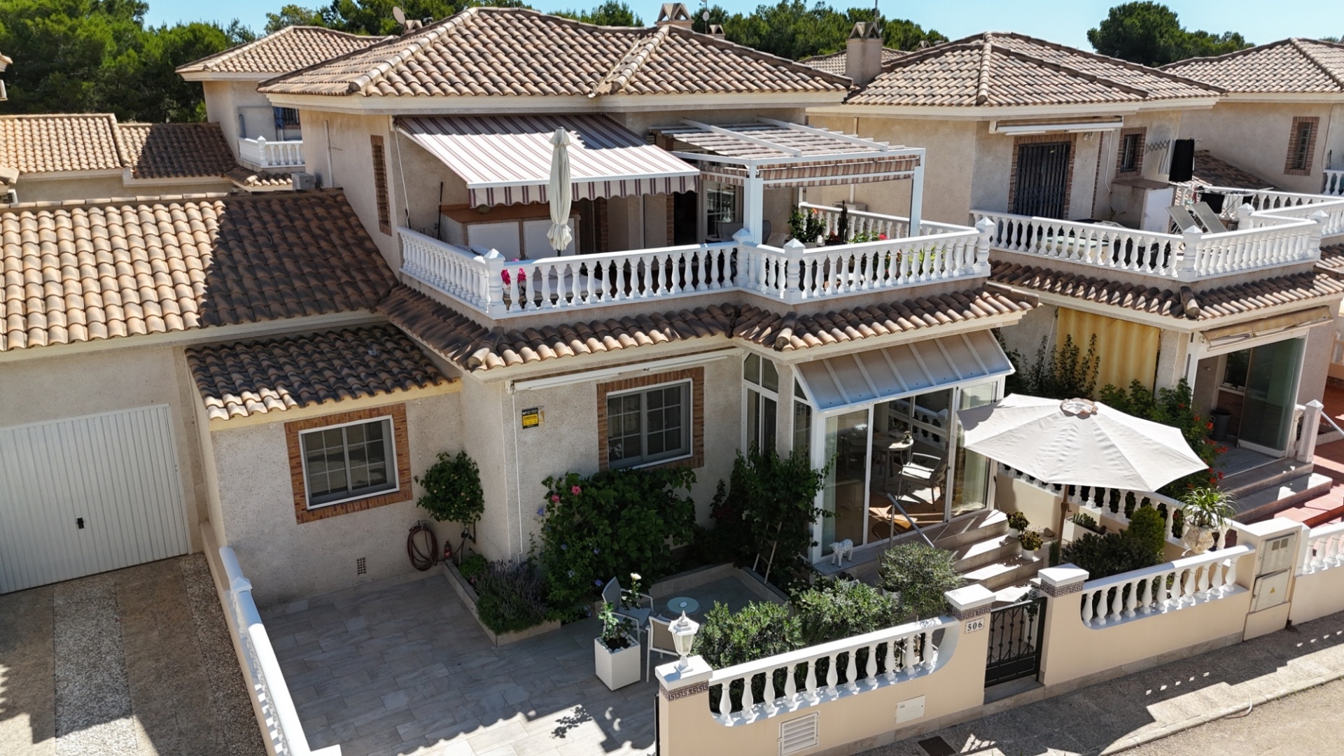 Wiederverkauf - Villa - Villamartin - Los Dolses